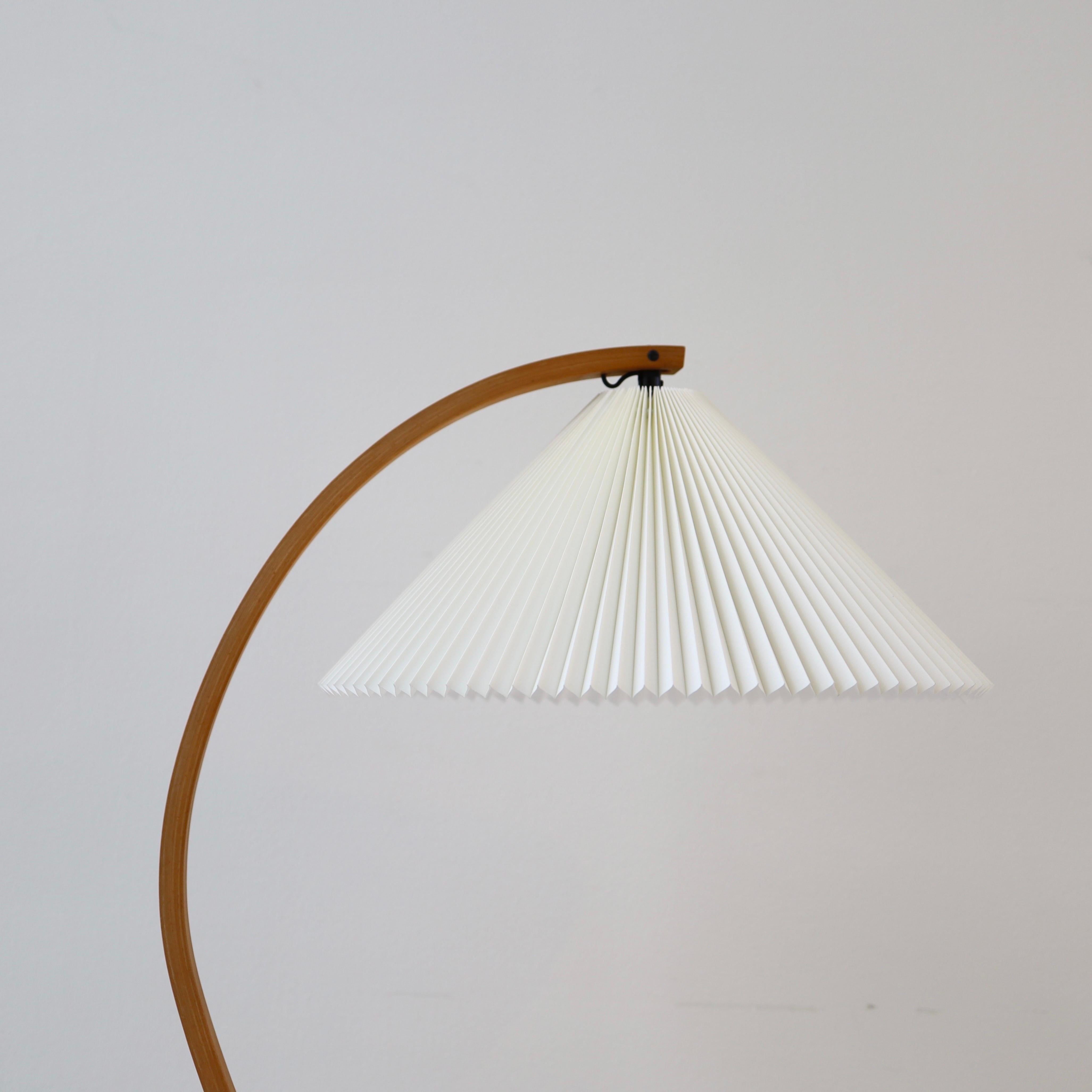 Originale dänische Caprani-Stehlampe, 1970er-Jahre, Dänemark  (Ende des 20. Jahrhunderts) im Angebot