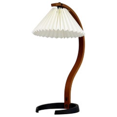 Originale dänische Caprani-Schreibtischlampe aus Teakholz, 1970er Jahre, Dänemark