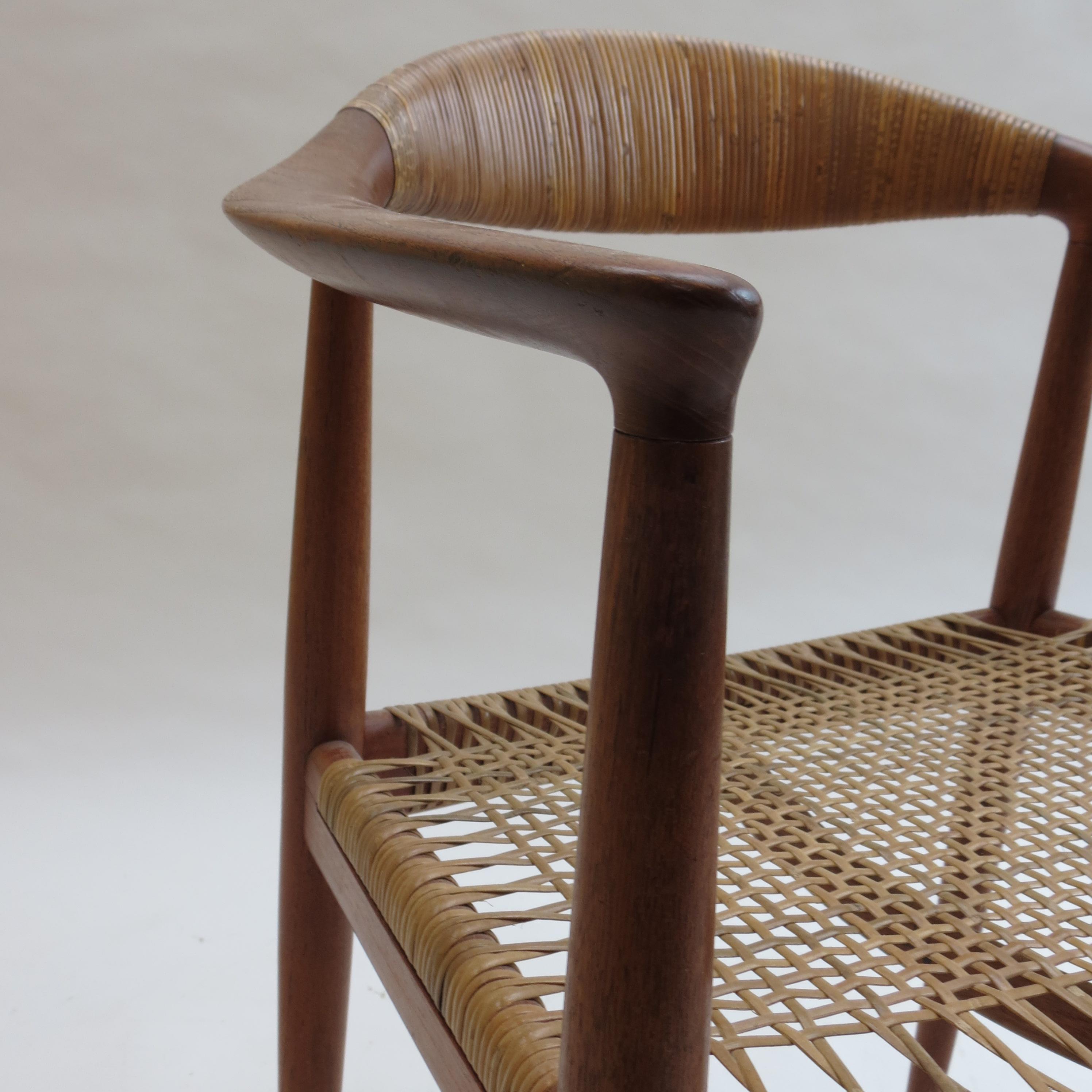 Original Early Version of the Chair by Hans J Wegner Johannes Hansen JH 501 2