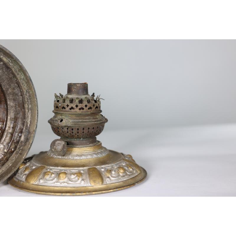 An original French Rococo style cast alloy and over painted oil lamp For Sale 2