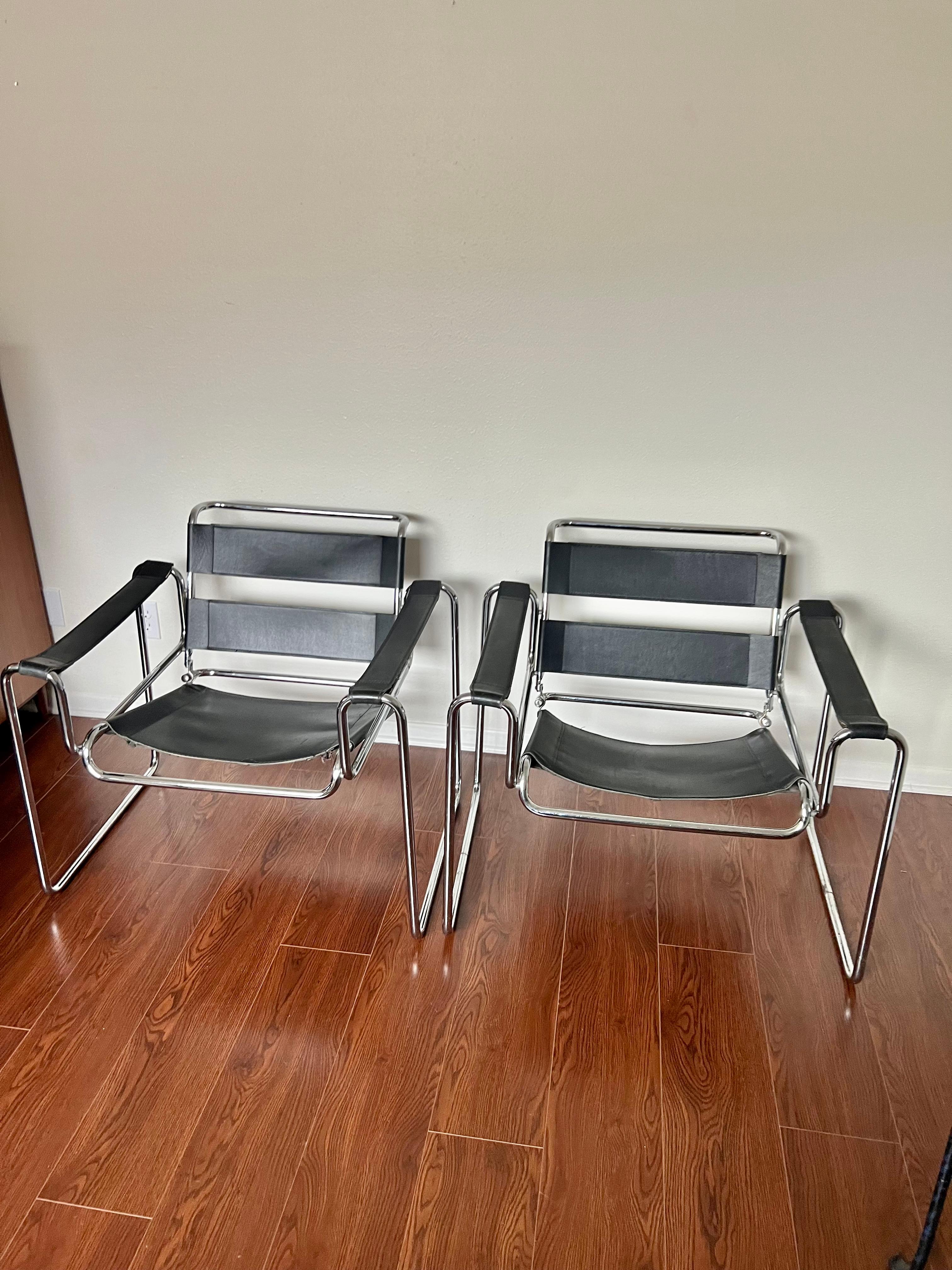 Original Pair of Mid-Century Modern Chrome Black Leather Wassily Style Chairs 3