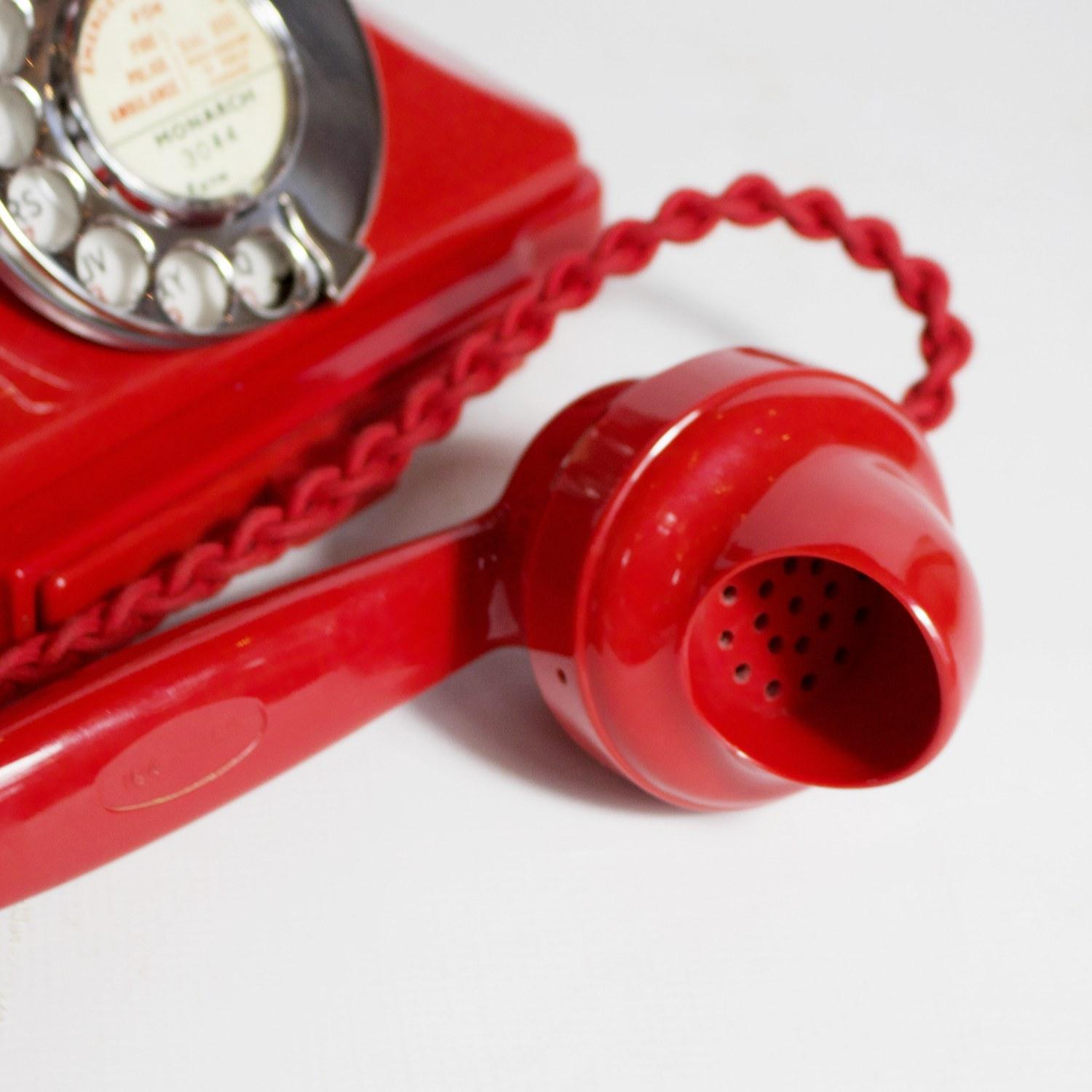 20th Century Original, Rare GPO Model 232 Chinese Red Bakelite Telephone, circa 1956