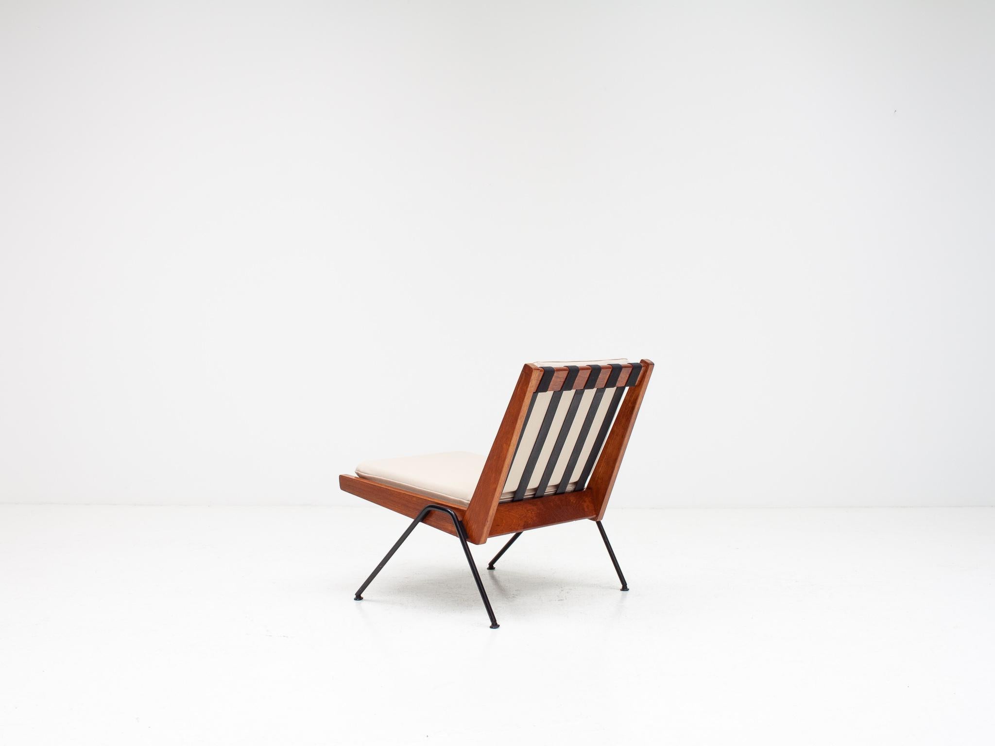 Mid-Century Modern An Original Robin Day 'Chevron' chair for Hille, UK, 1959