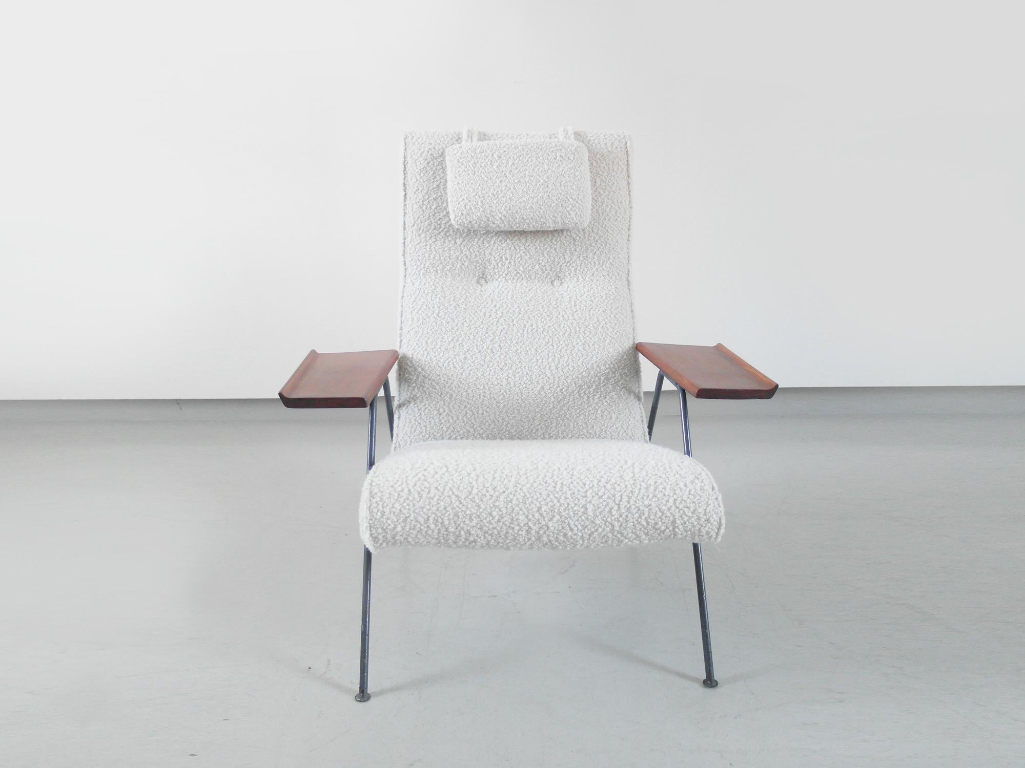 Original Vintage Robin Day Reclining Chair for Hille, UK, 1952 5