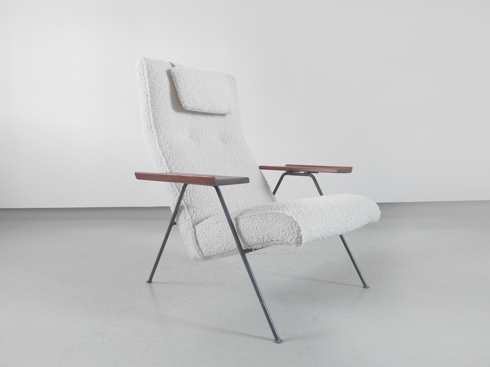 Original Vintage Robin Day Reclining Chair for Hille, UK, 1952 6