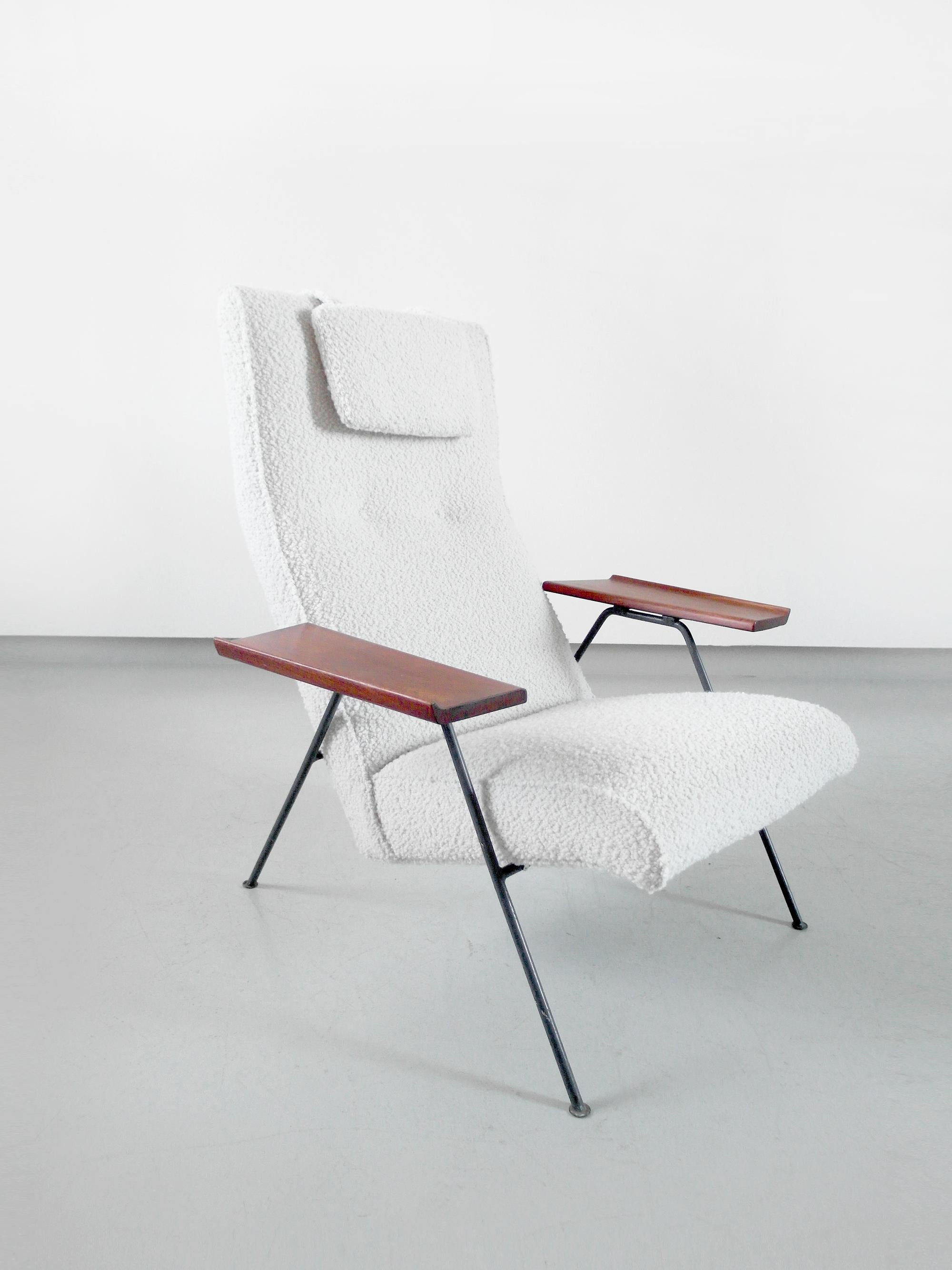 robin day hille chair