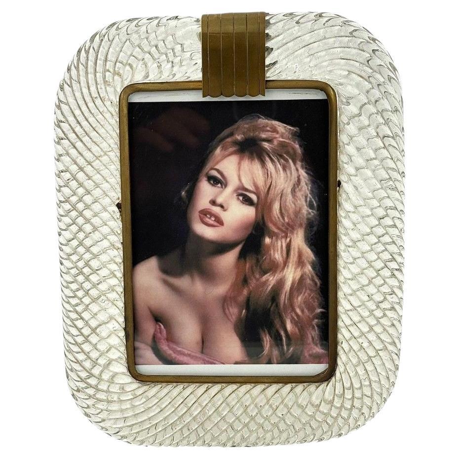 An orignal 1940s Murano "torchon" glass picture frame by Barovier 
Toso For Sale