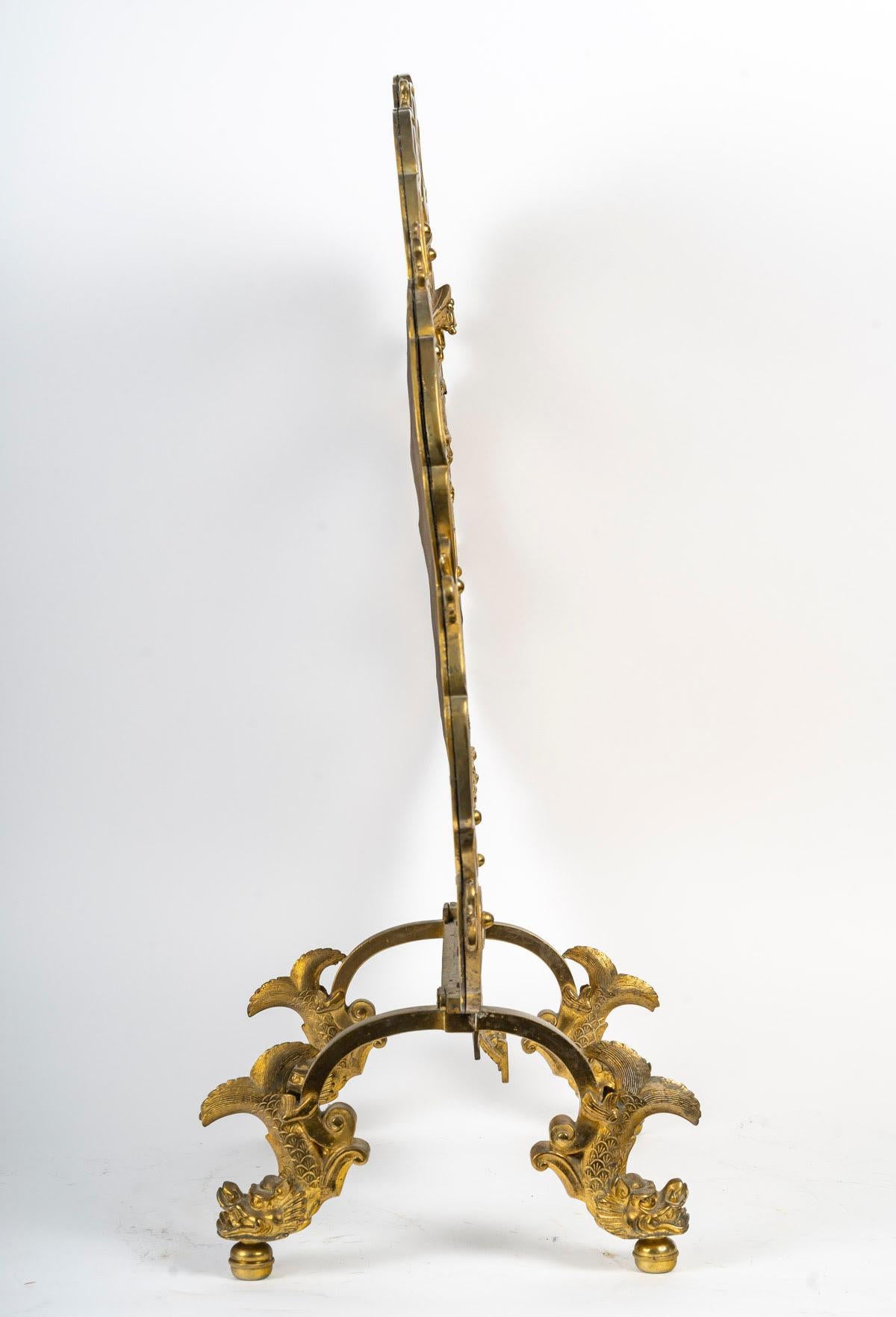 Parafuoco in ormolu con decorazione giapponese, XIX secolo, periodo Napoleone III. 4