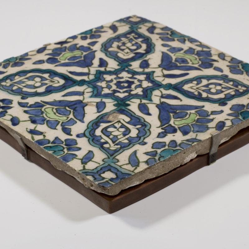 Syrian An Ottoman Empire Damascus square tile late 16th century For Sale