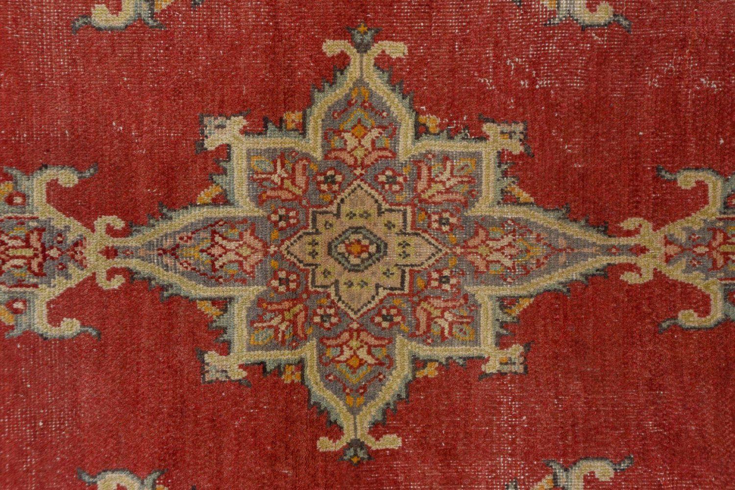 Hand-Knotted An Oushak Rug circa 1940 For Sale
