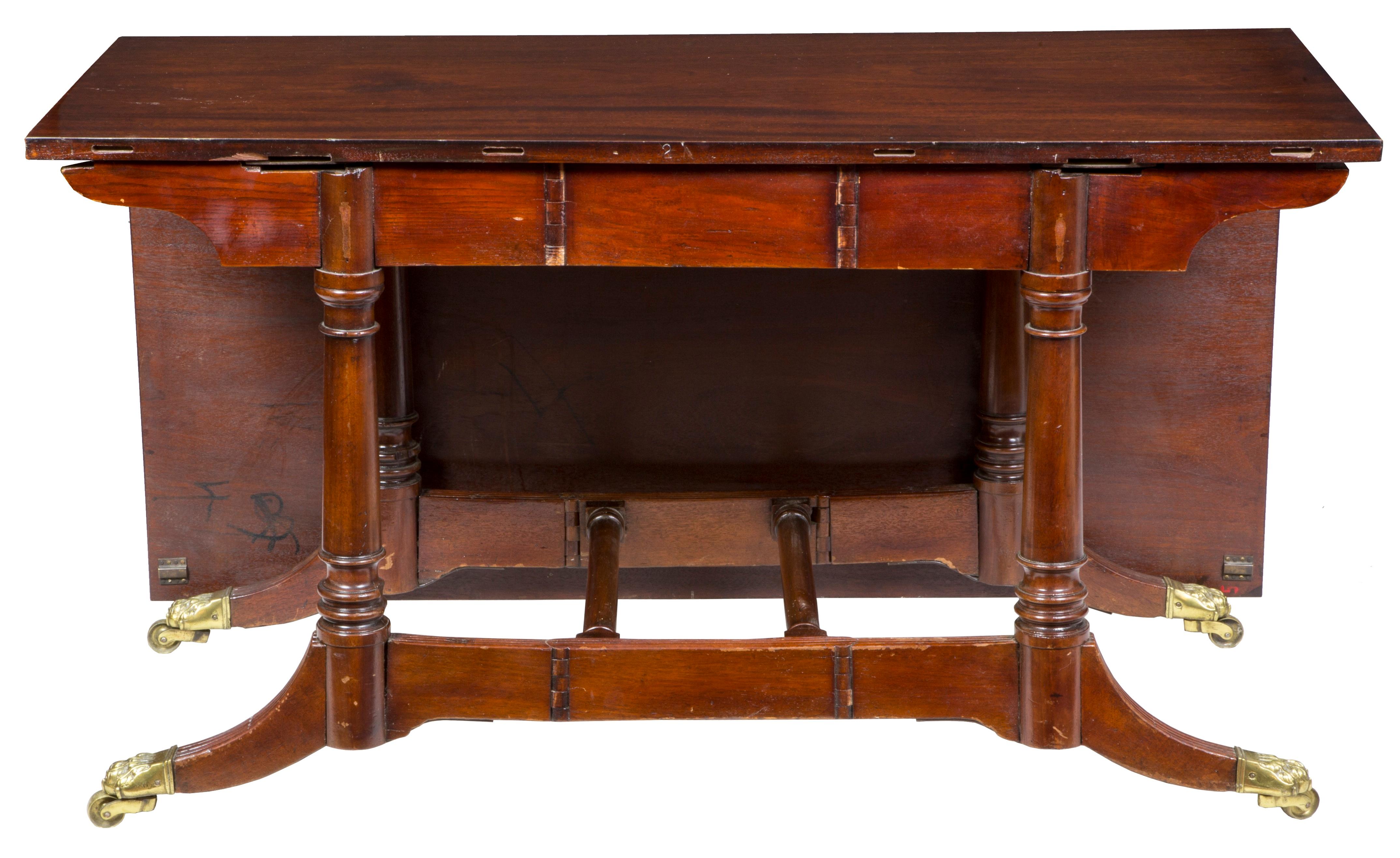 English Regency Mahogany Two-Part Banquet Table, England, circa 1810 For Sale