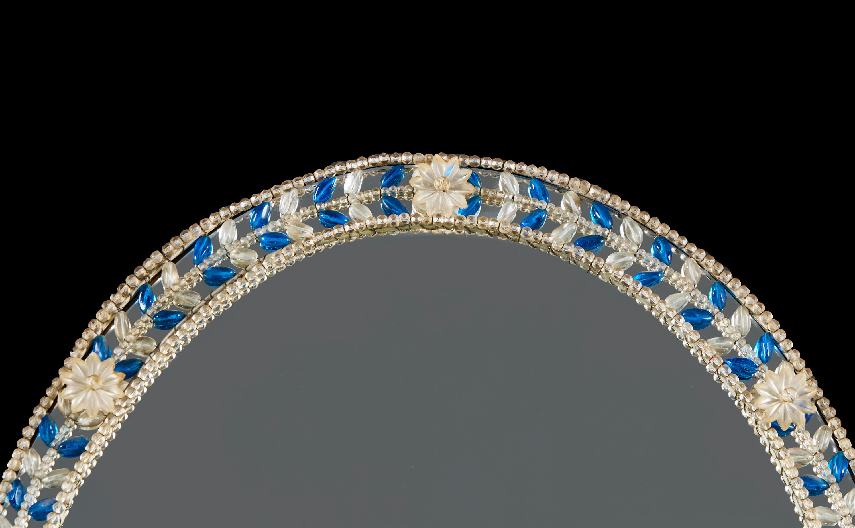 italien Miroir ovale à perles en verre de Murano du 20e siècle en vente
