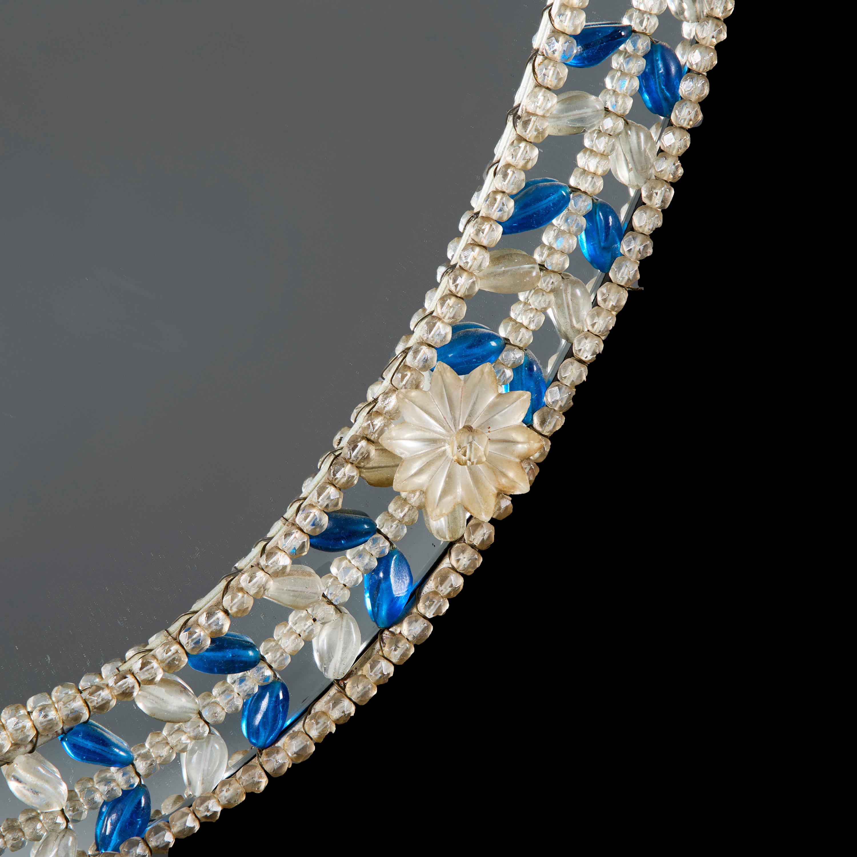 20ième siècle Miroir ovale à perles en verre de Murano du 20e siècle en vente