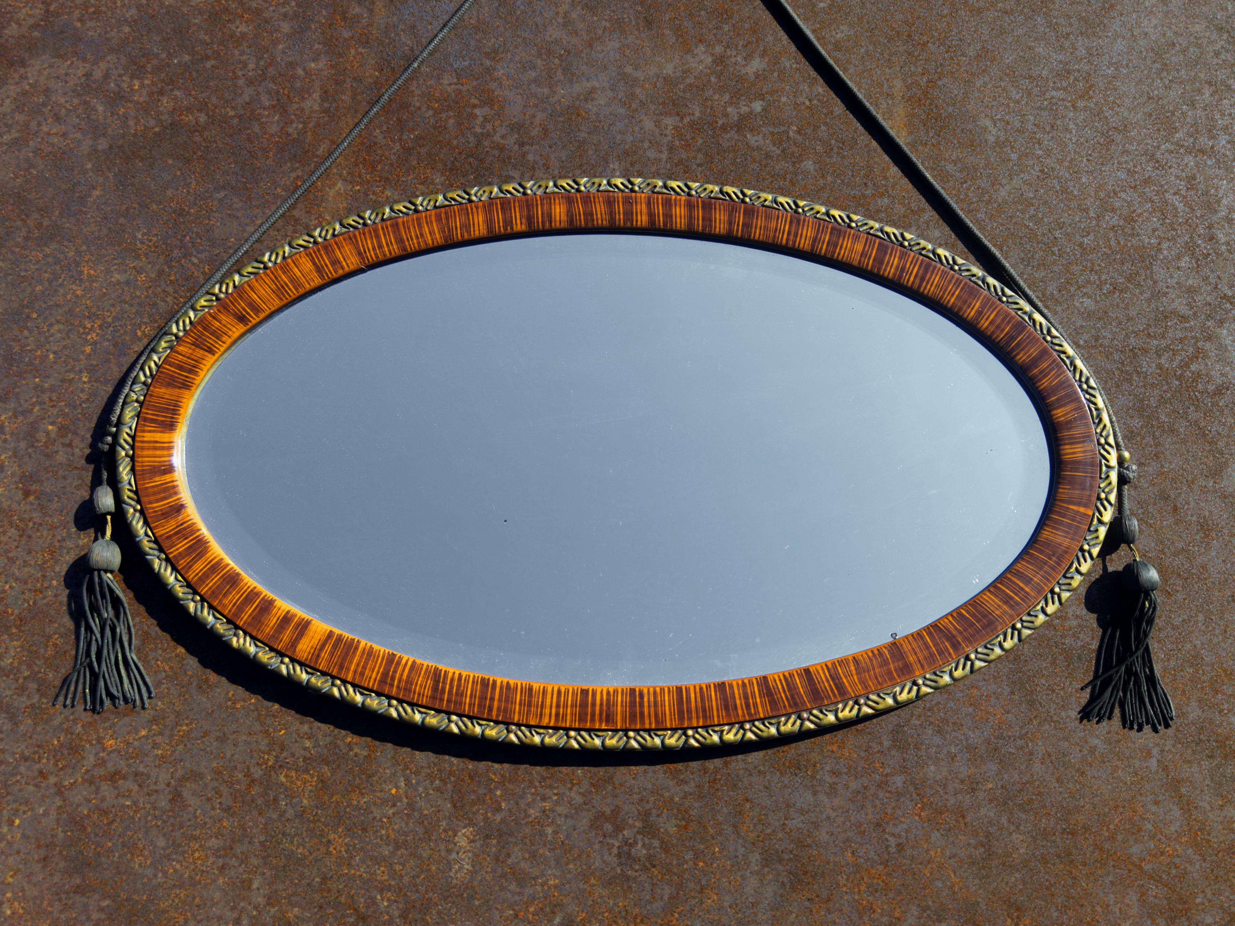 Français Miroir mural ovale ART-DECO NEOCLASSICAL,  en style E-J RUHLMANN, France 1930 en vente