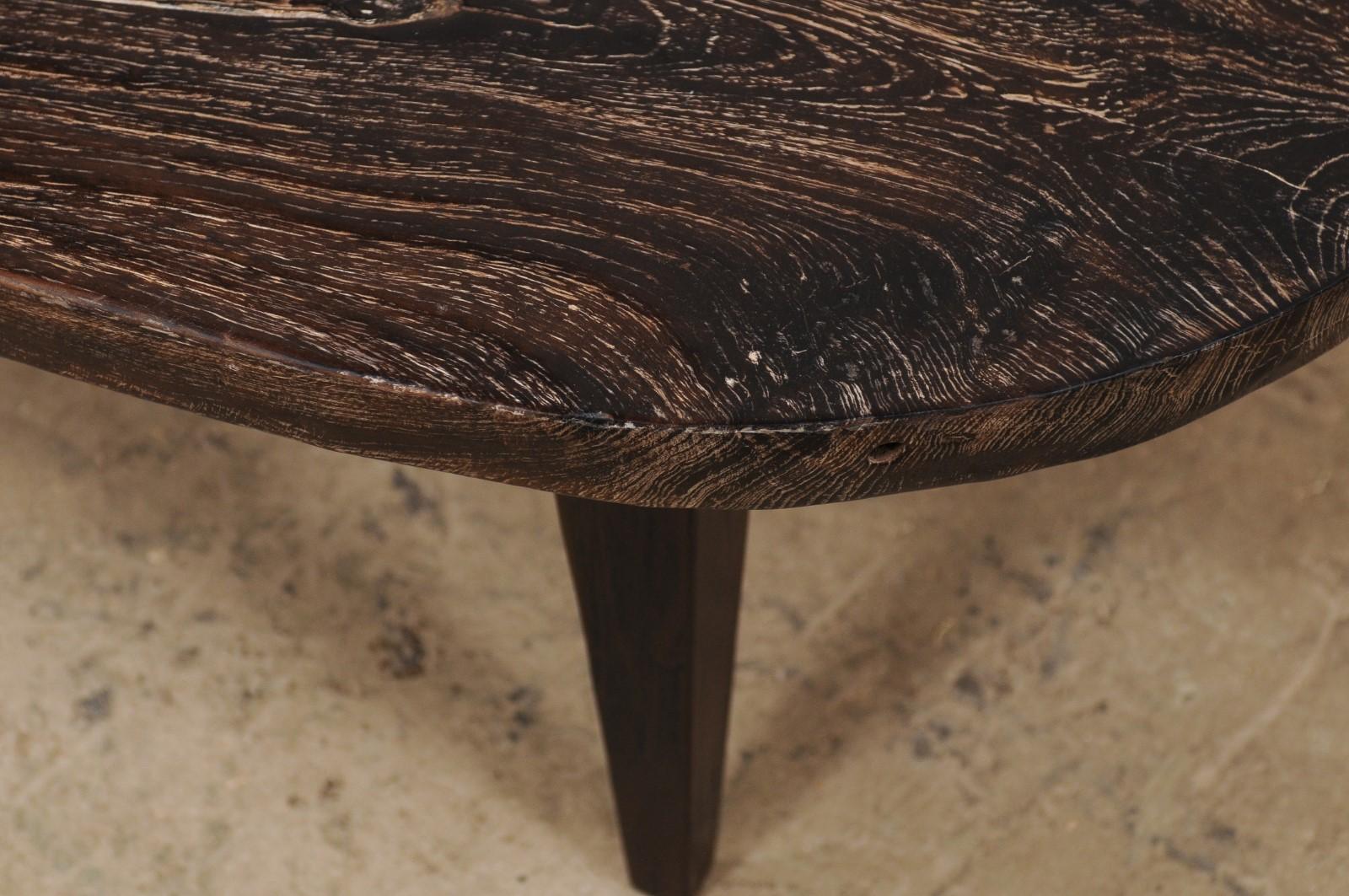 Table basse ovale en teck sur pieds en fer sur mesure Bon état - En vente à Atlanta, GA