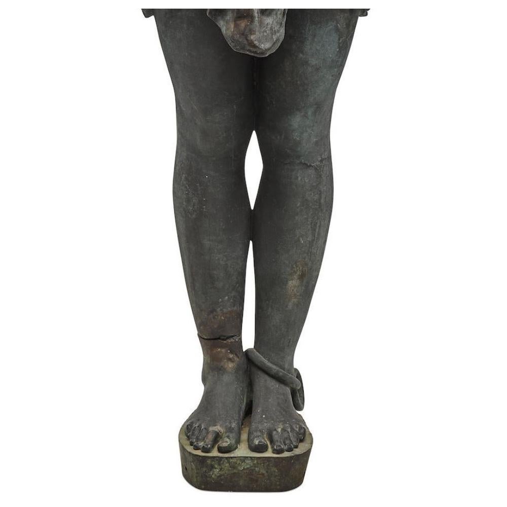 Gréco-romain Demi-figure d'Andromède plus grande que nature en bronze patiné, gréco-romain, debout en vente