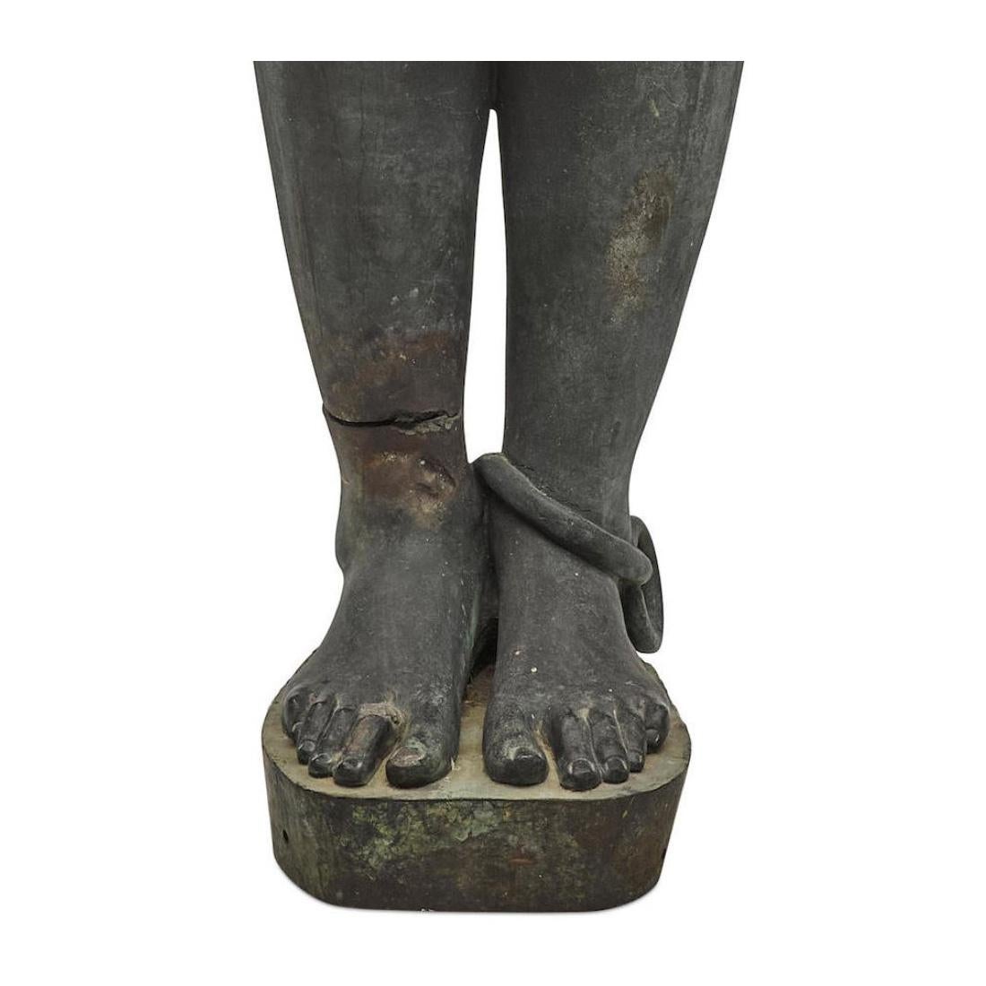 XIXe siècle Demi-figure d'Andromède plus grande que nature en bronze patiné, gréco-romain, debout en vente