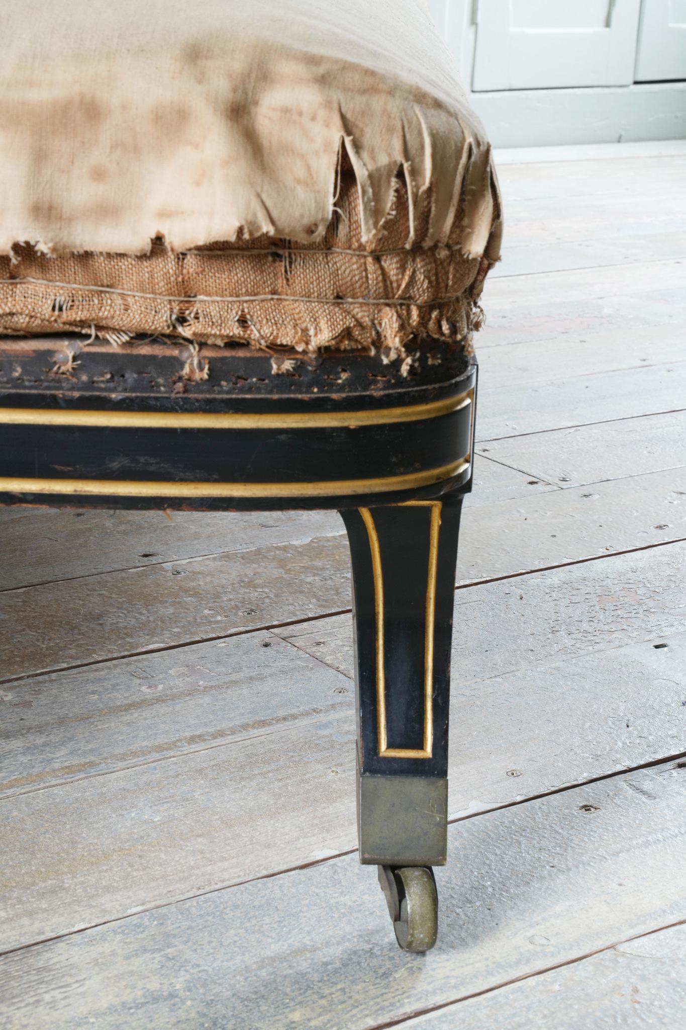 Una chaise longue di Owen Jones in vendita 9