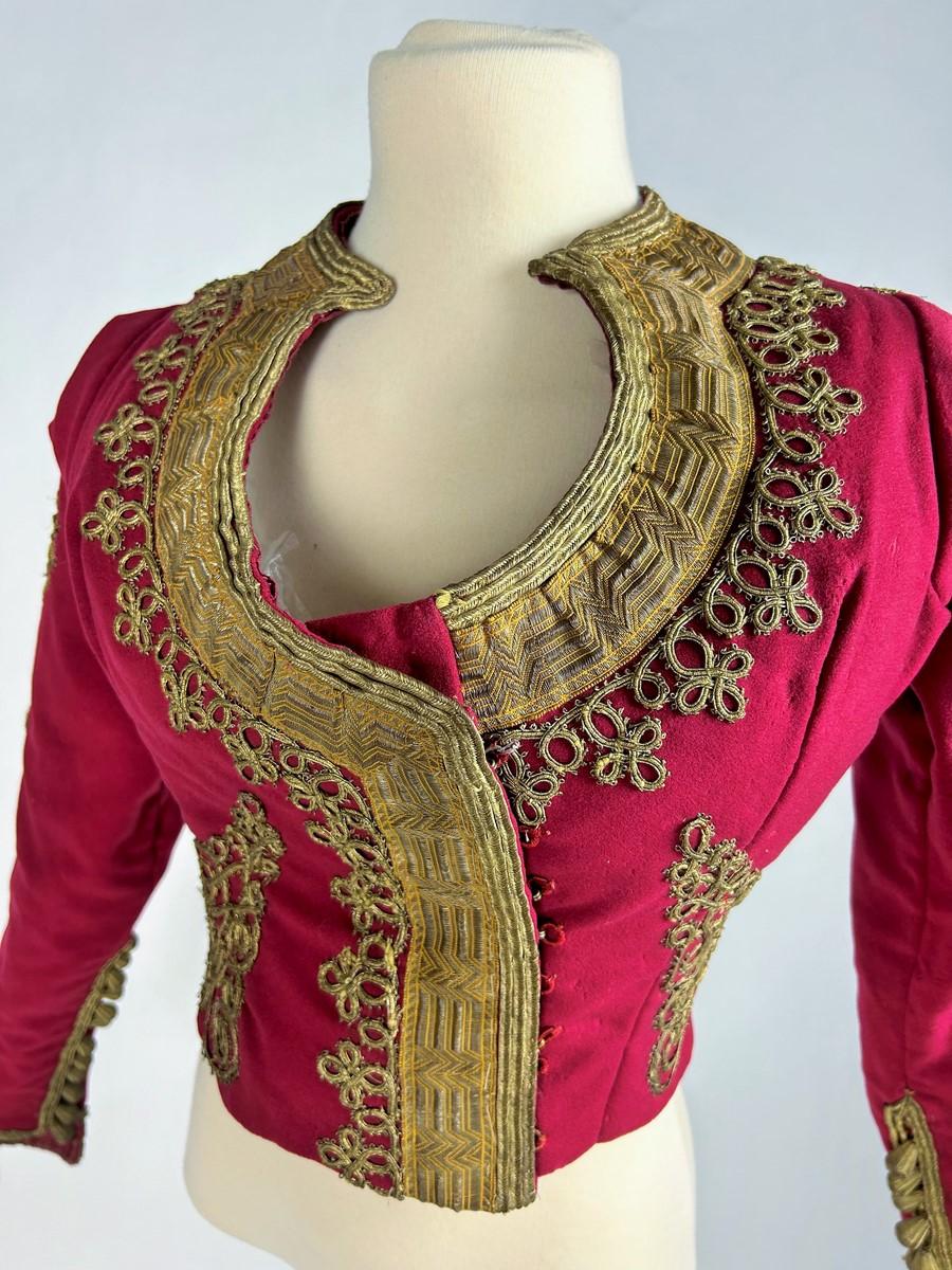 An Turkish wool felt jacket with gold trimmings - Ottoman Empire Circa 1850-1890 For Sale 7