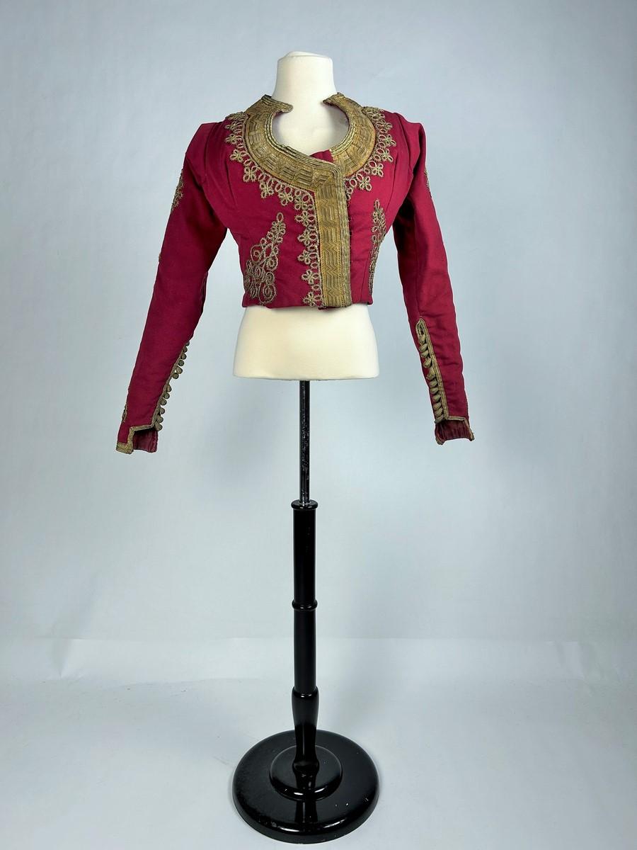 Women's An Turkish wool felt jacket with gold trimmings - Ottoman Empire Circa 1850-1890 For Sale