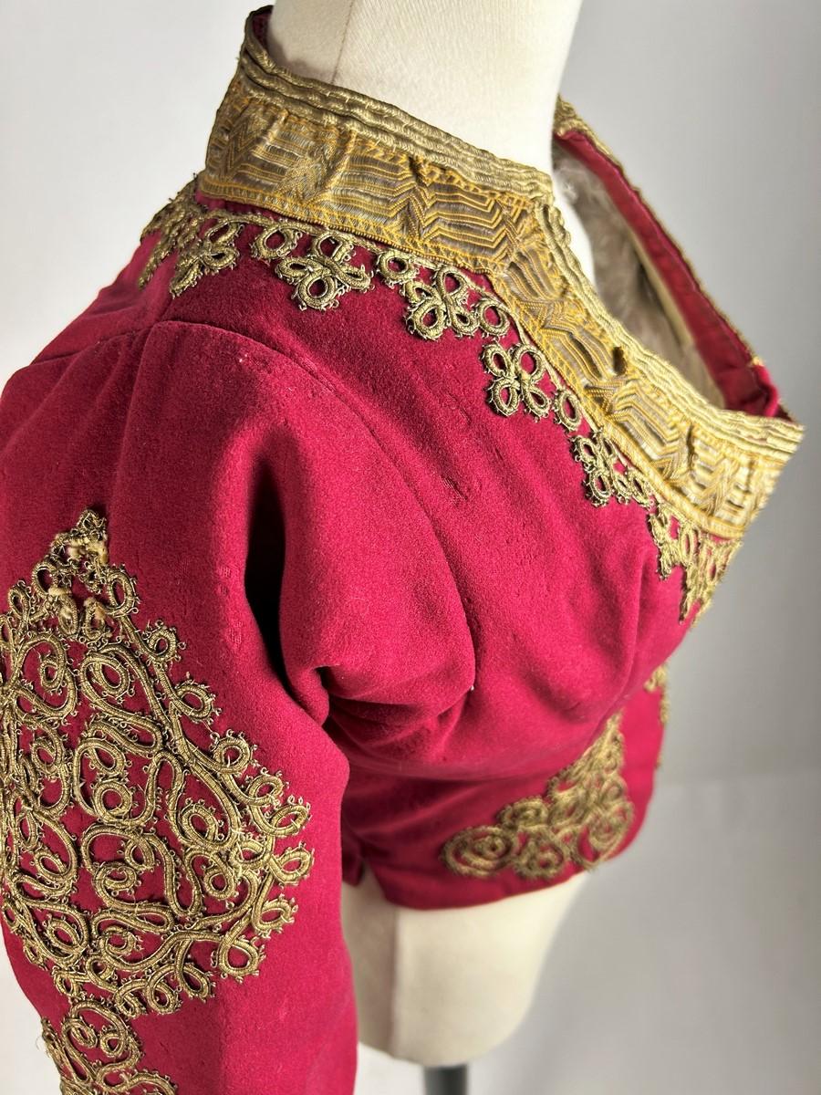 An Turkish wool felt jacket with gold trimmings - Ottoman Empire Circa 1850-1890 For Sale 5
