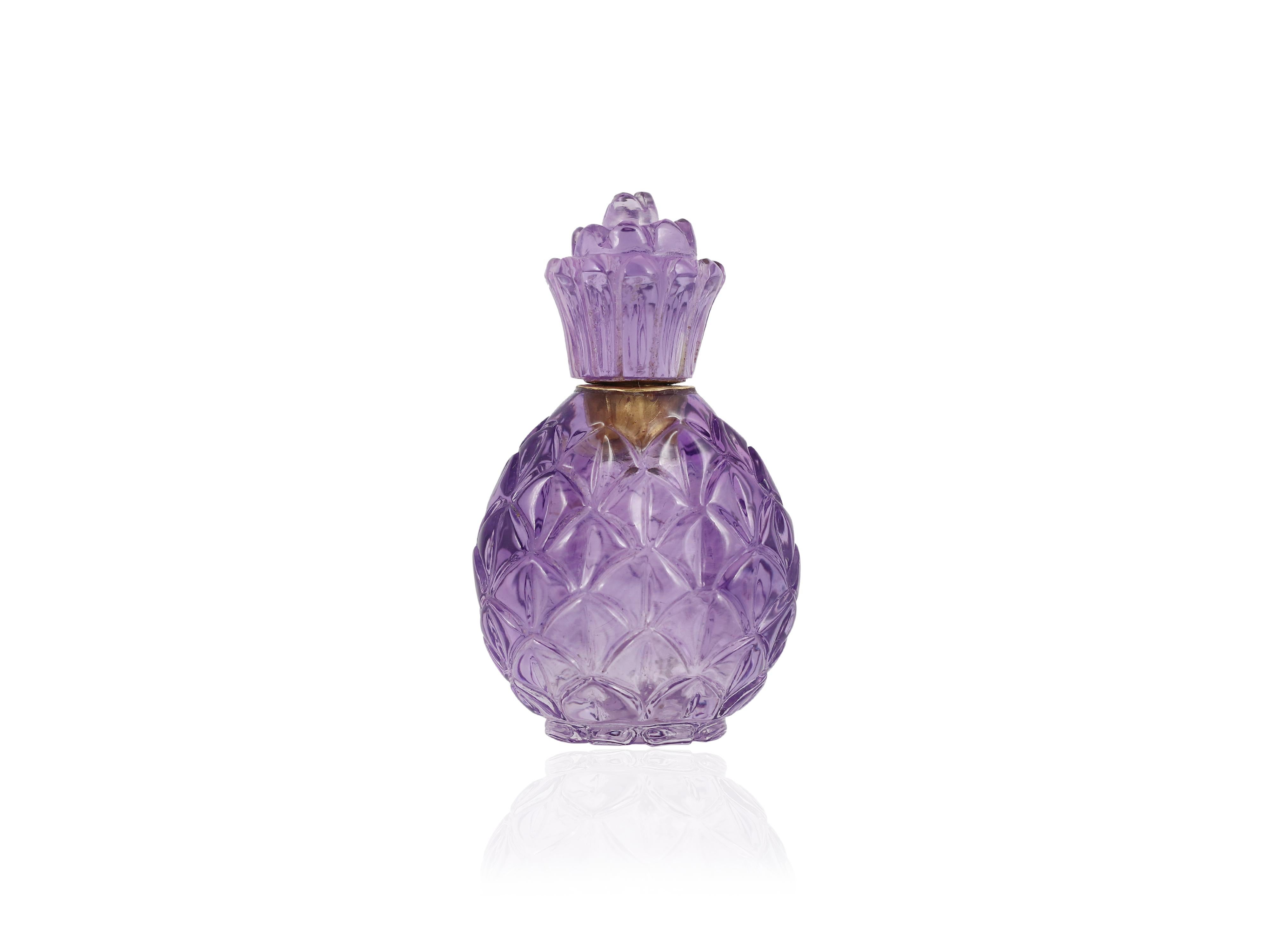 An unparalleled collection of 8 gemstone perfume bottle  Snuff / Itar bottles For Sale 12