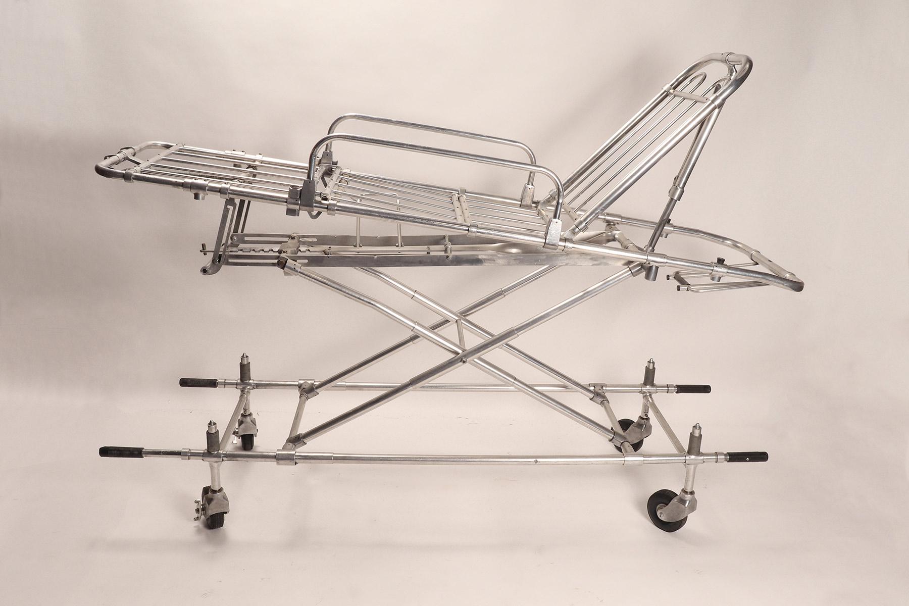 Unusual Adjustable Table, France, 1930 For Sale 1