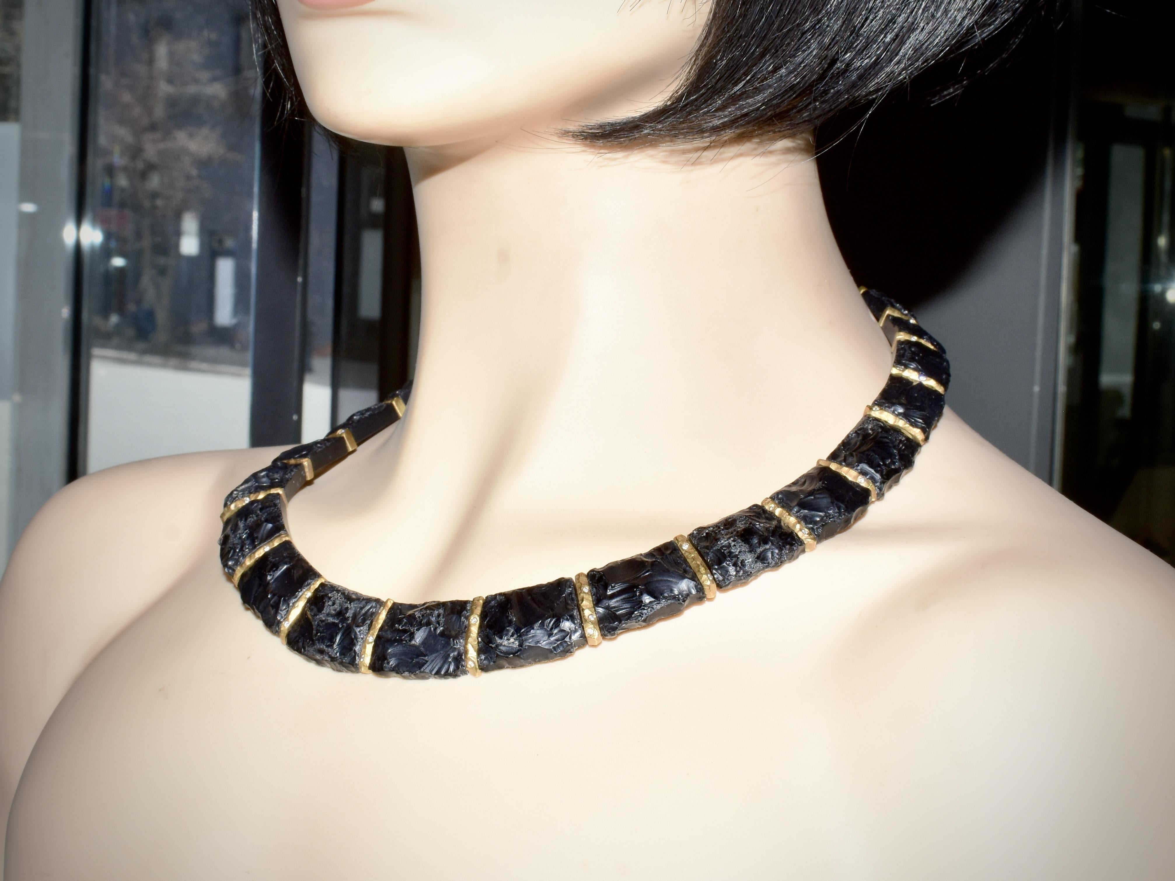 Uncut An Unusual Chiseled Onyx Necklace with 18K yellow gold and Diamonds, Modernist. For Sale