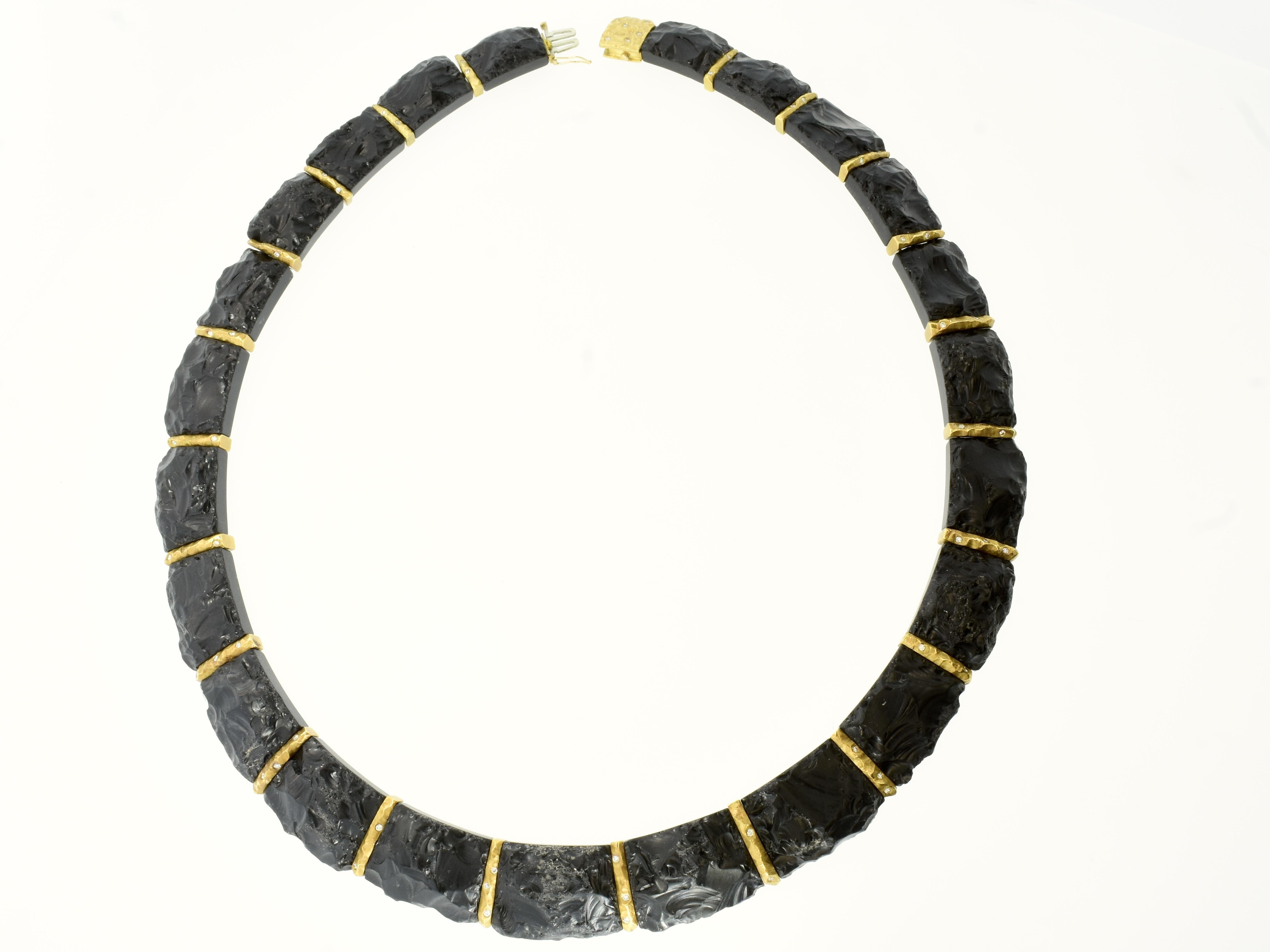 Women's or Men's An Unusual Chiseled Onyx Necklace with 18K yellow gold and Diamonds, Modernist. For Sale