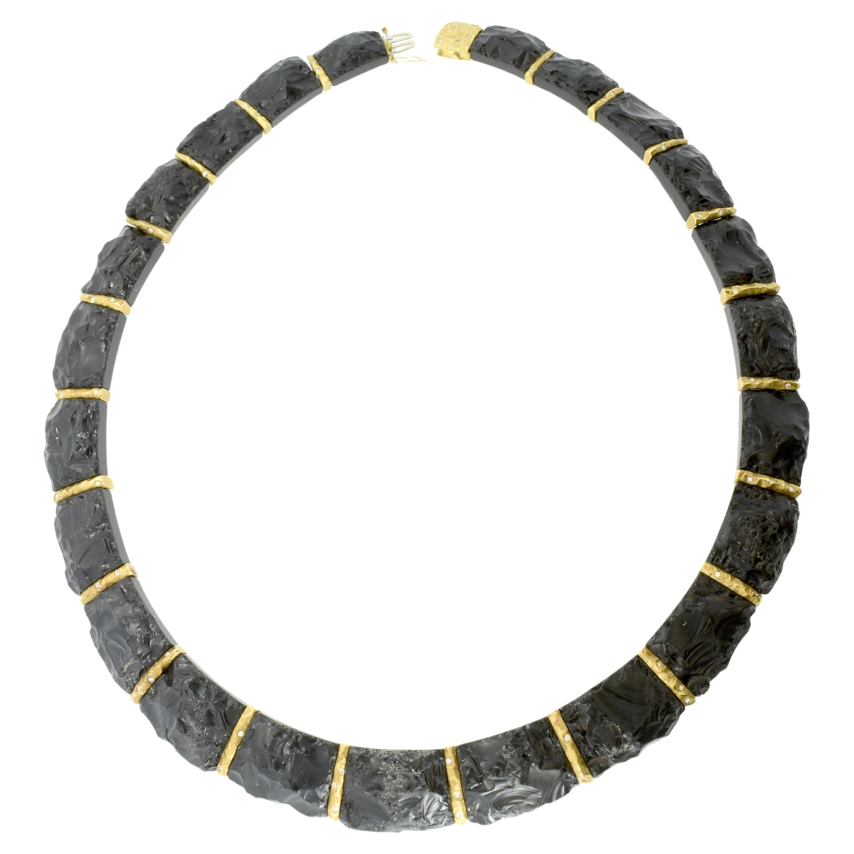 An Unusual Chiseled Onyx Necklace with 18K yellow gold and Diamonds, Modernist. For Sale