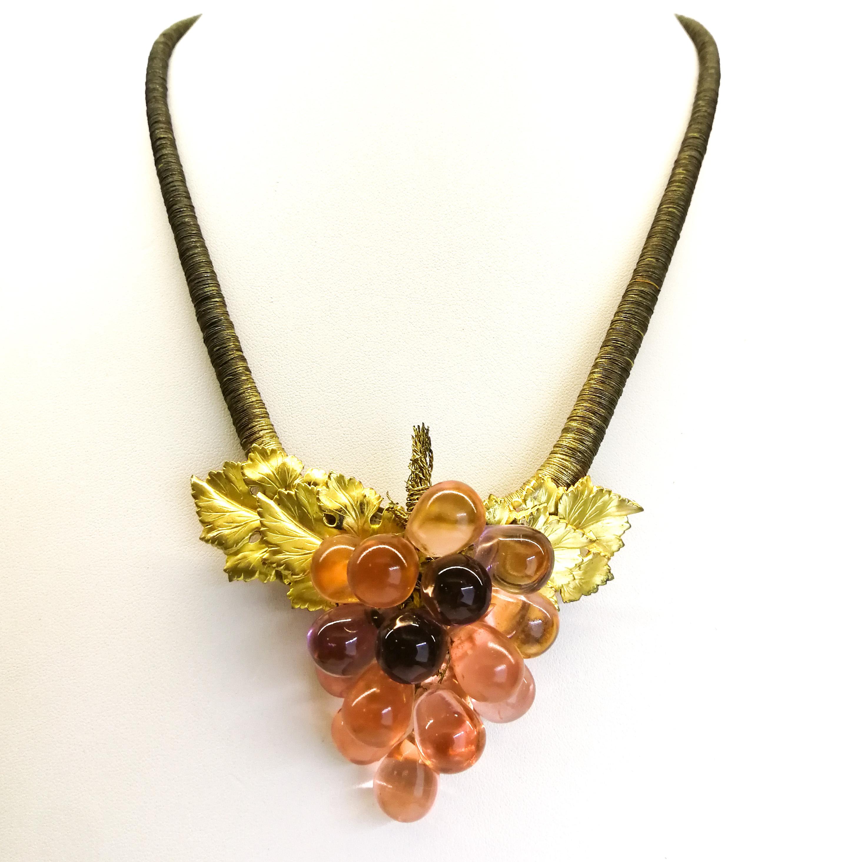 An unusual coloured glass and gilt metal 'grape' necklace, France, 1920s. In Good Condition In Greyabbey, County Down