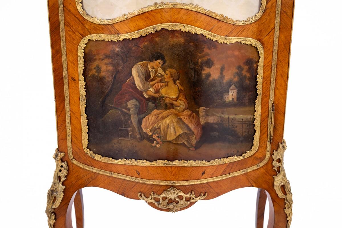 An unusual display cabinet in the Louis XV style, France, circa 1870. For Sale 2