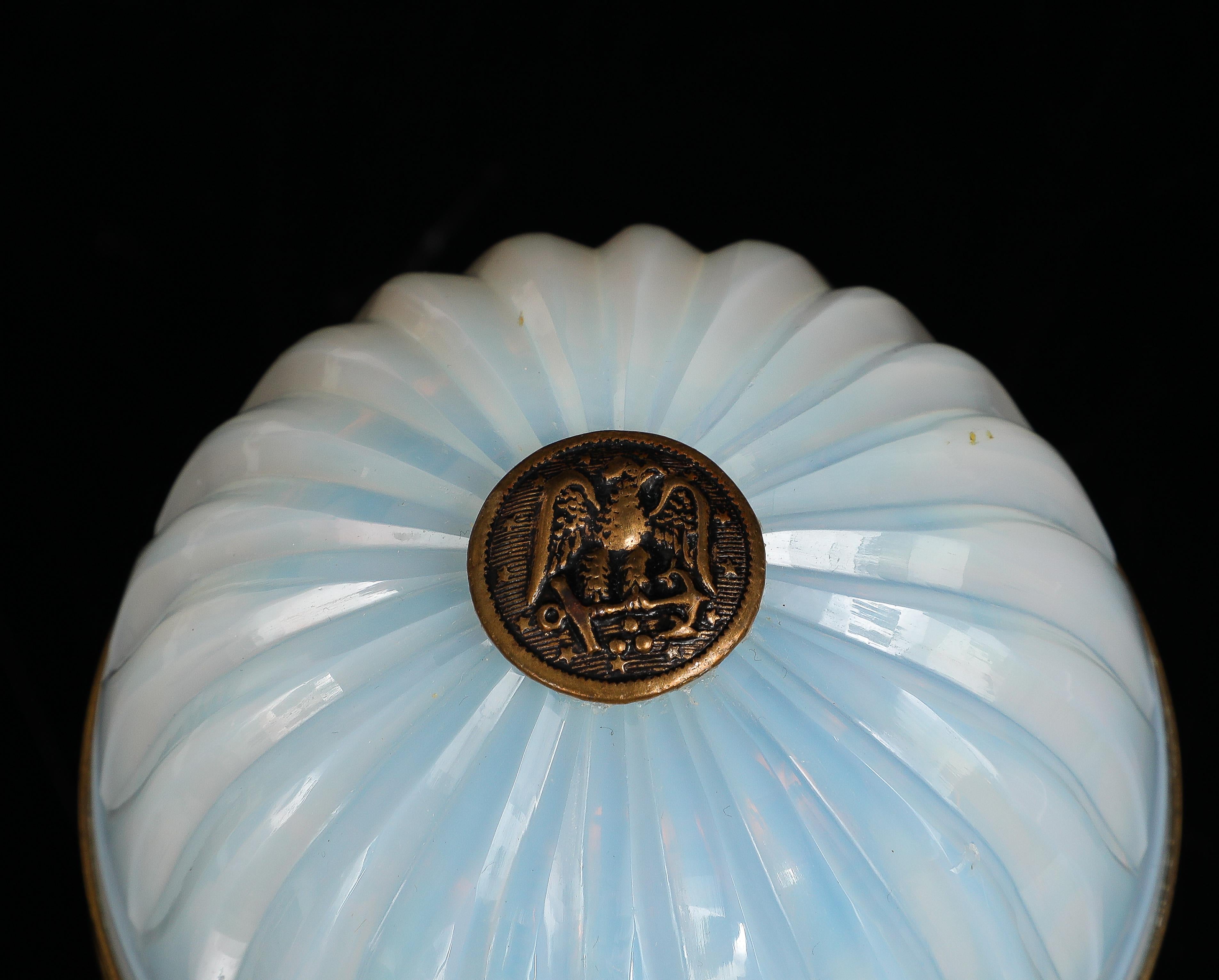 An Unusual Dore Bronze Mounted French Baccarat Opaline Crystal Egg-Form Box For Sale 3