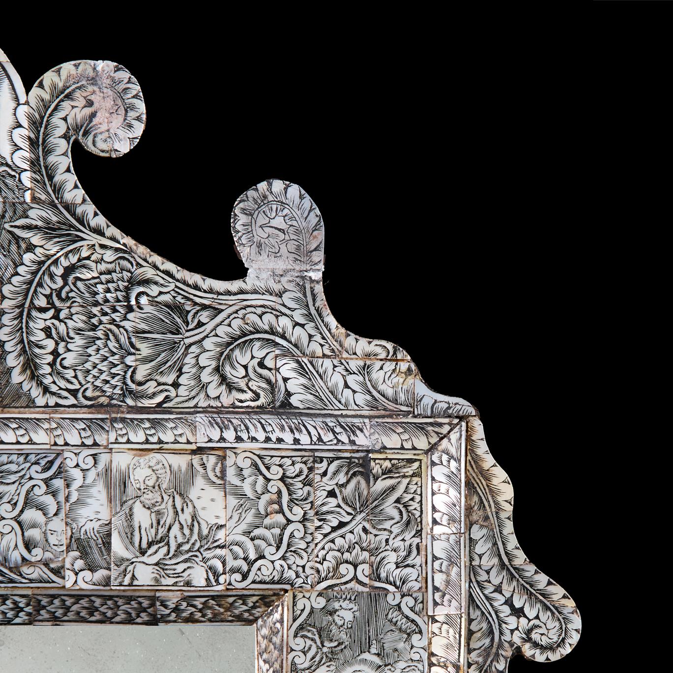 Indien Miroir inhabituel en nacre de l'Inde-Portugaise en vente