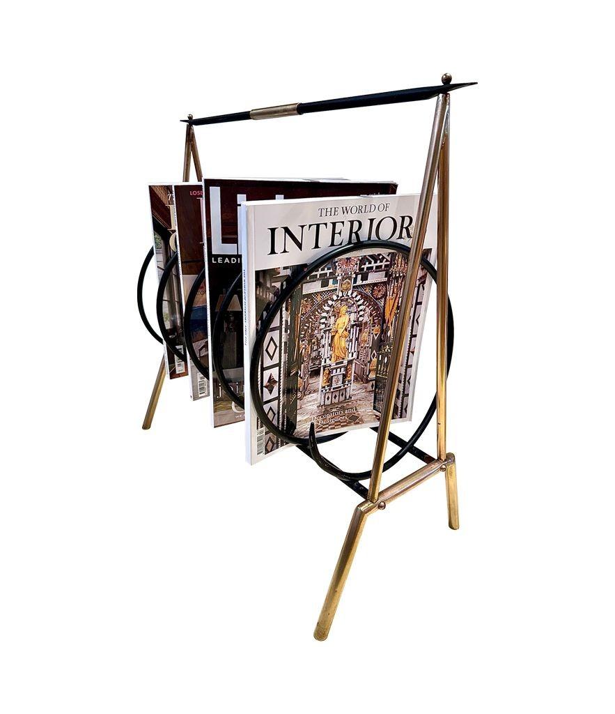 Un insolito portariviste a spirale italiano degli anni '50 in ottone e laccato nero in vendita 8