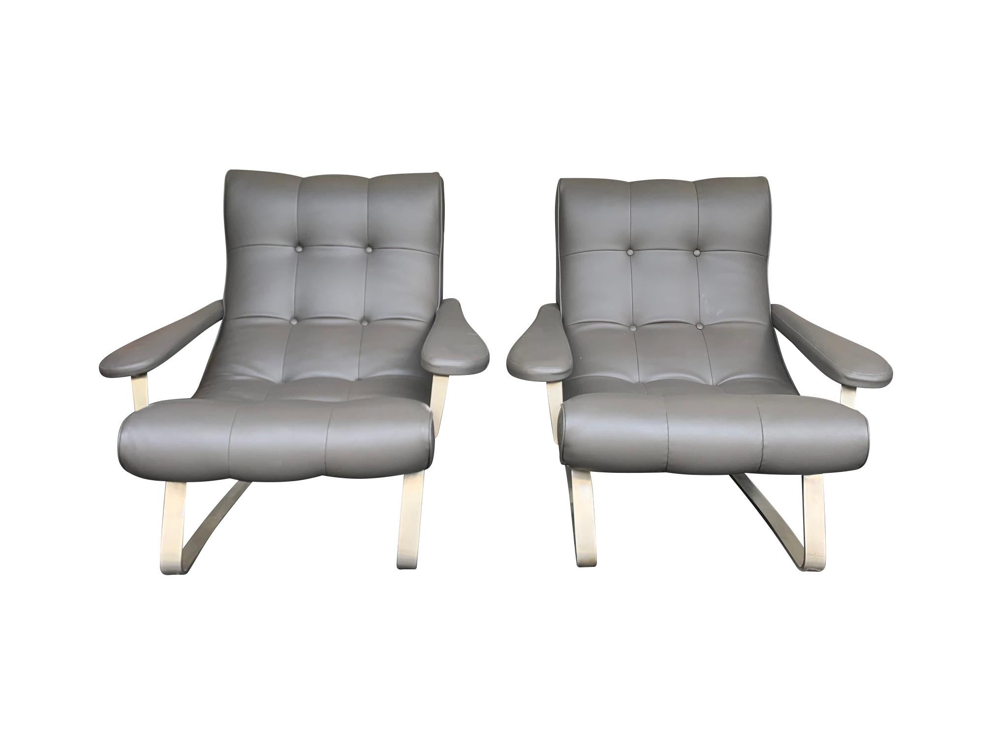 Unusual Pair of Italian 1970s Cantilevered Armchairs with Brushed Metal Legs 2