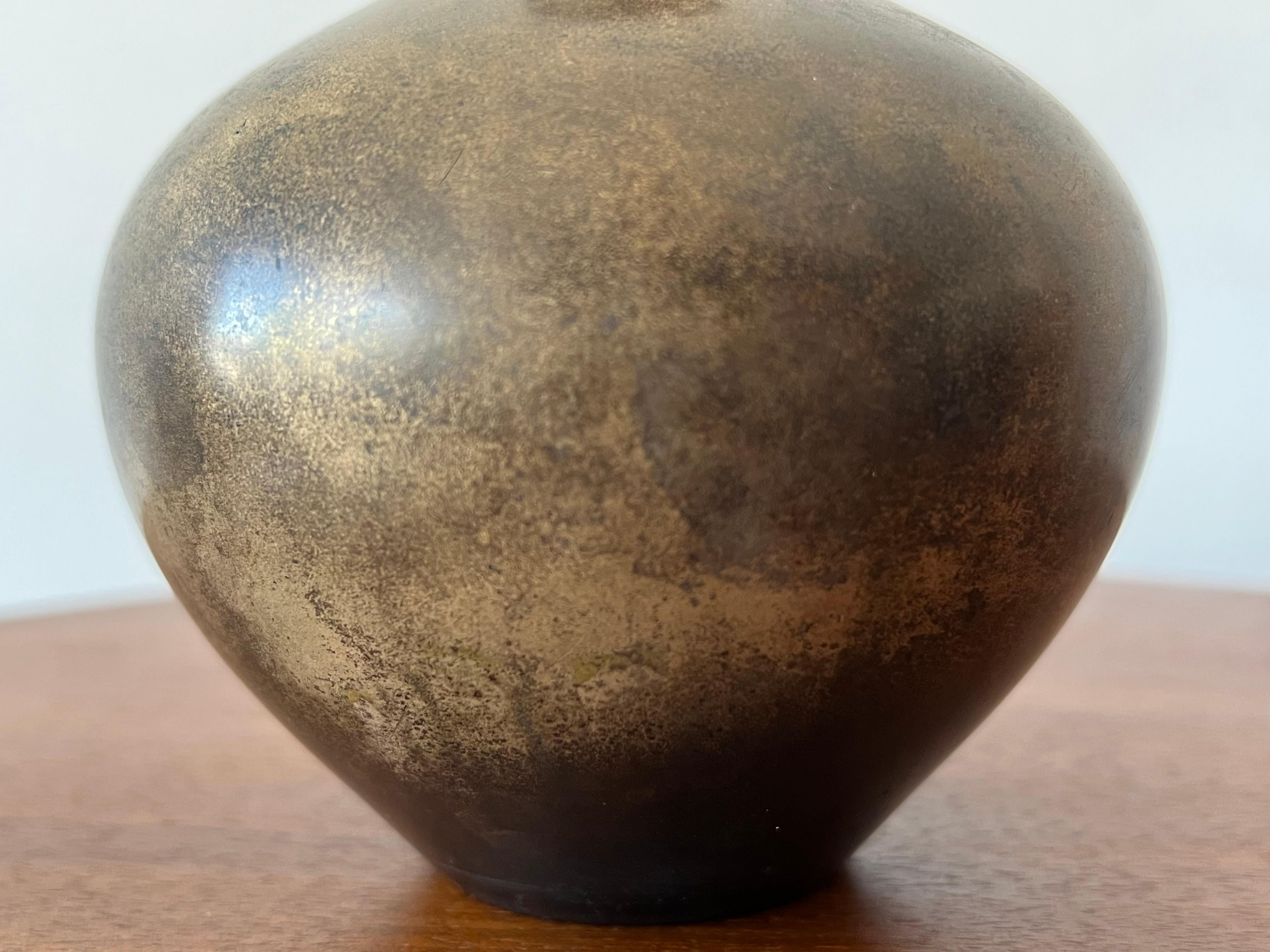 Ungewöhnliche Vase aus patinierter Bronze von Just Andersen, Dänemark, ca. 1940er Jahre im Zustand „Gut“ im Angebot in St.Petersburg, FL