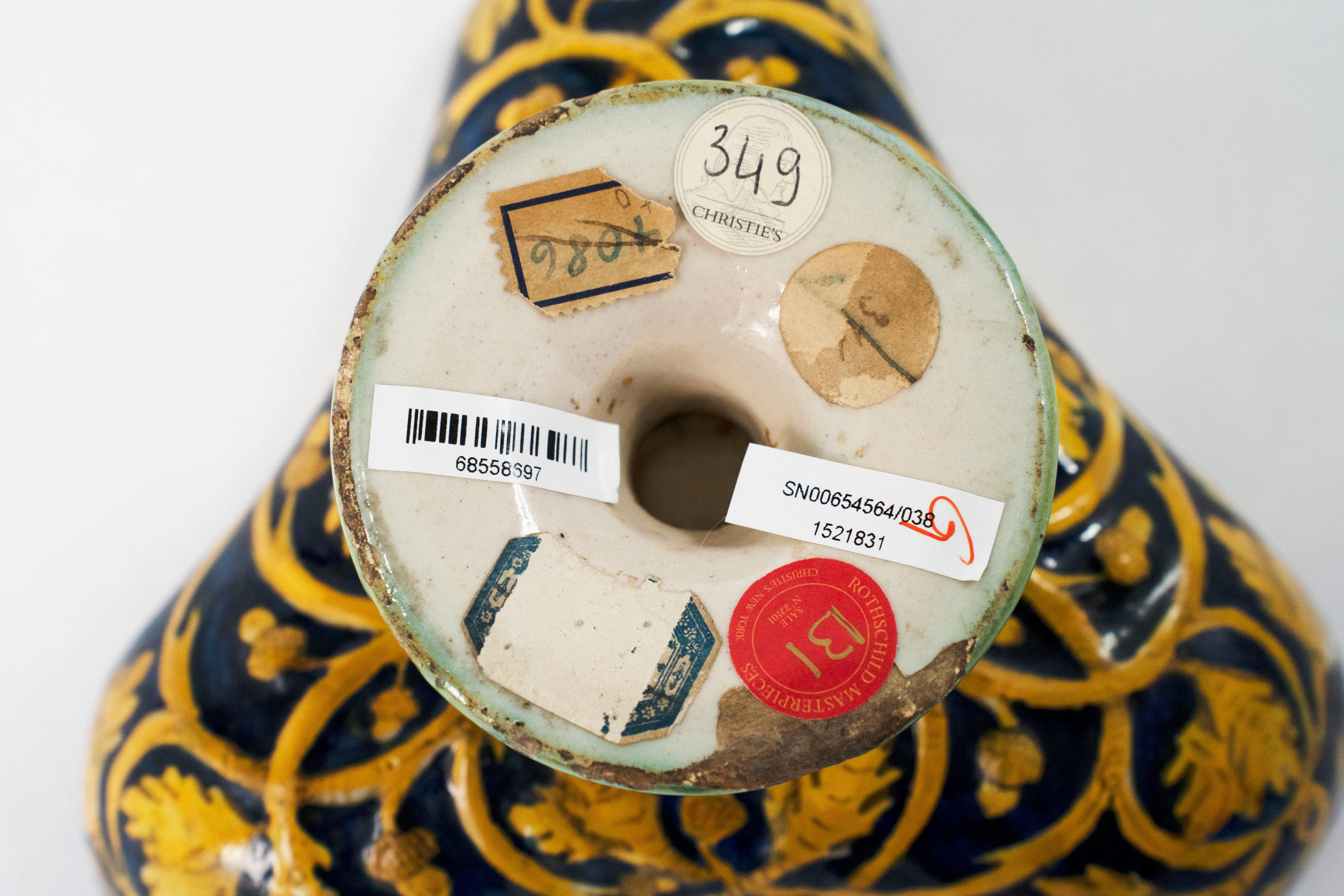 Italian An Urbino Maiolica Istoriato Small Trip-Lobed Dish, Circa 1540-1545