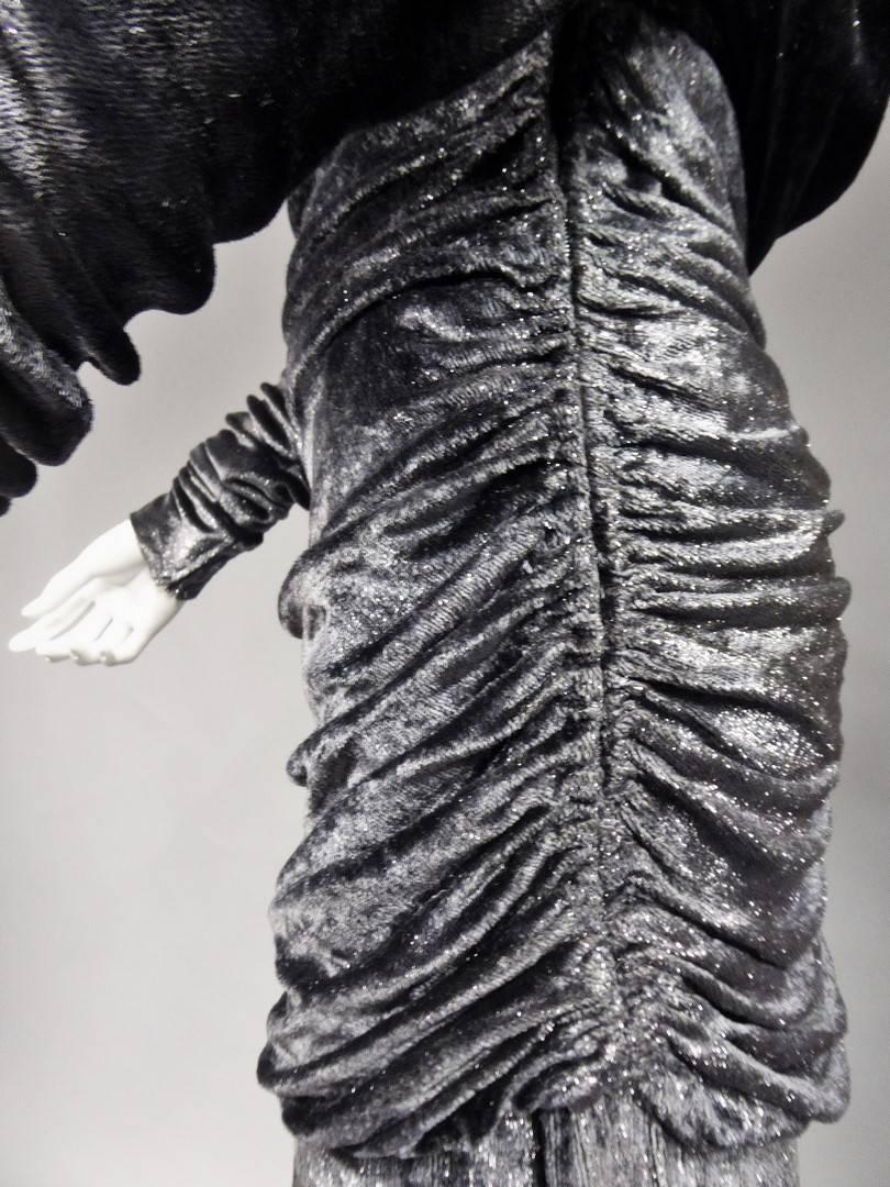 Yves Saint Laurent Couture Abendkleid aus Samt, Herbst 1982 im Angebot 5