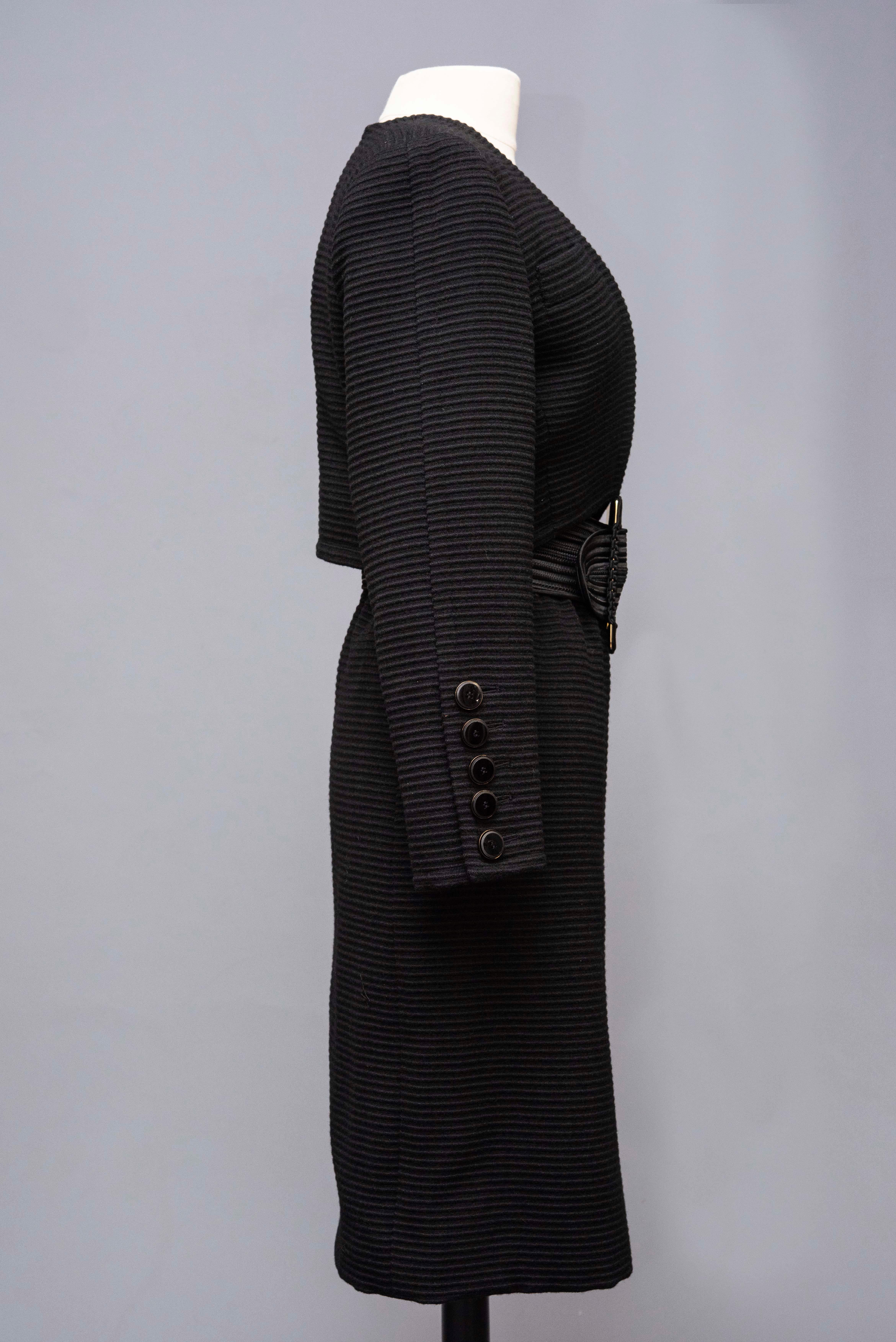 Un traje de falda Yves Saint Laurent Rive Gauche Circa 1988/1992 Negro en venta