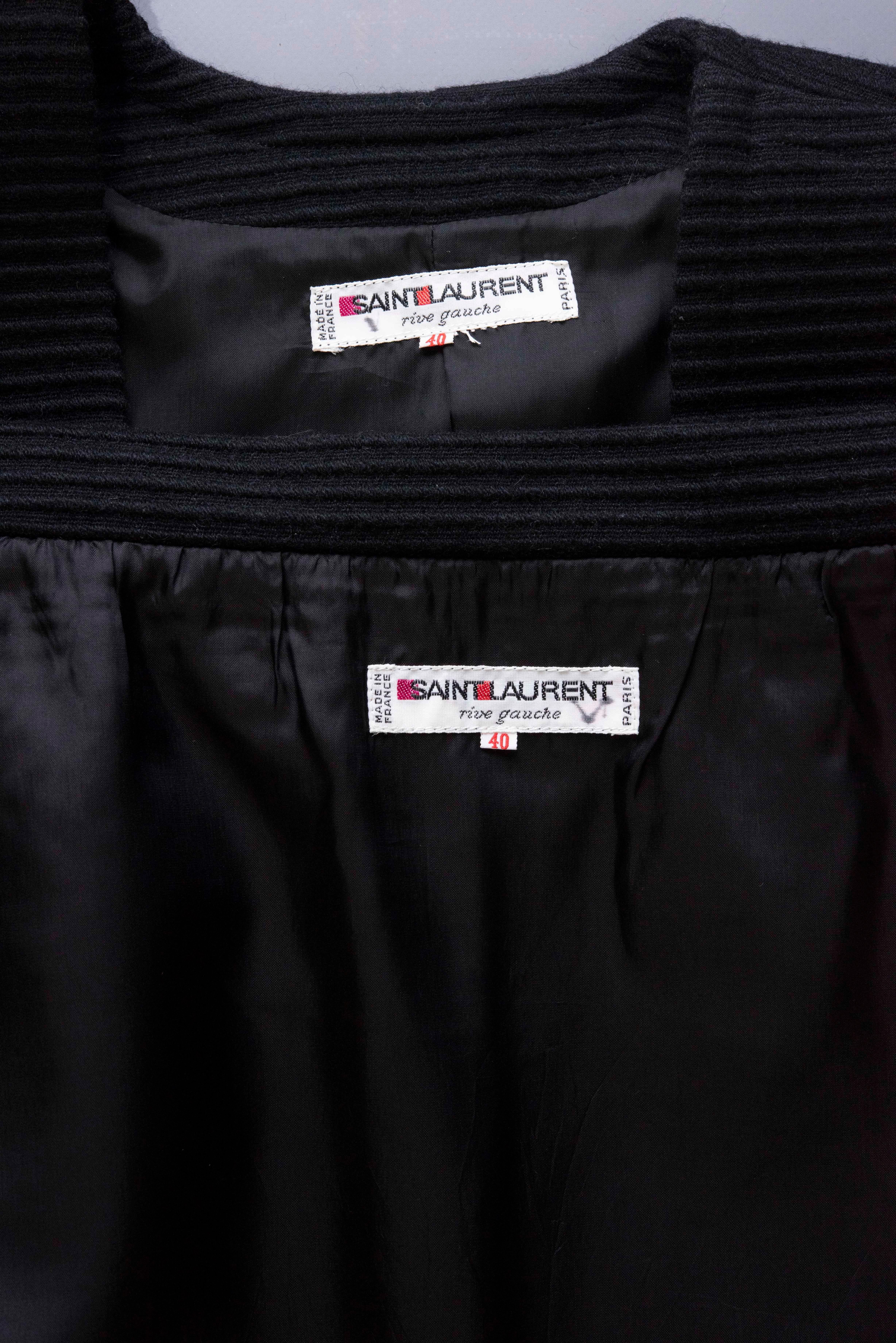 Un traje de falda Yves Saint Laurent Rive Gauche Circa 1988/1992 en venta 4
