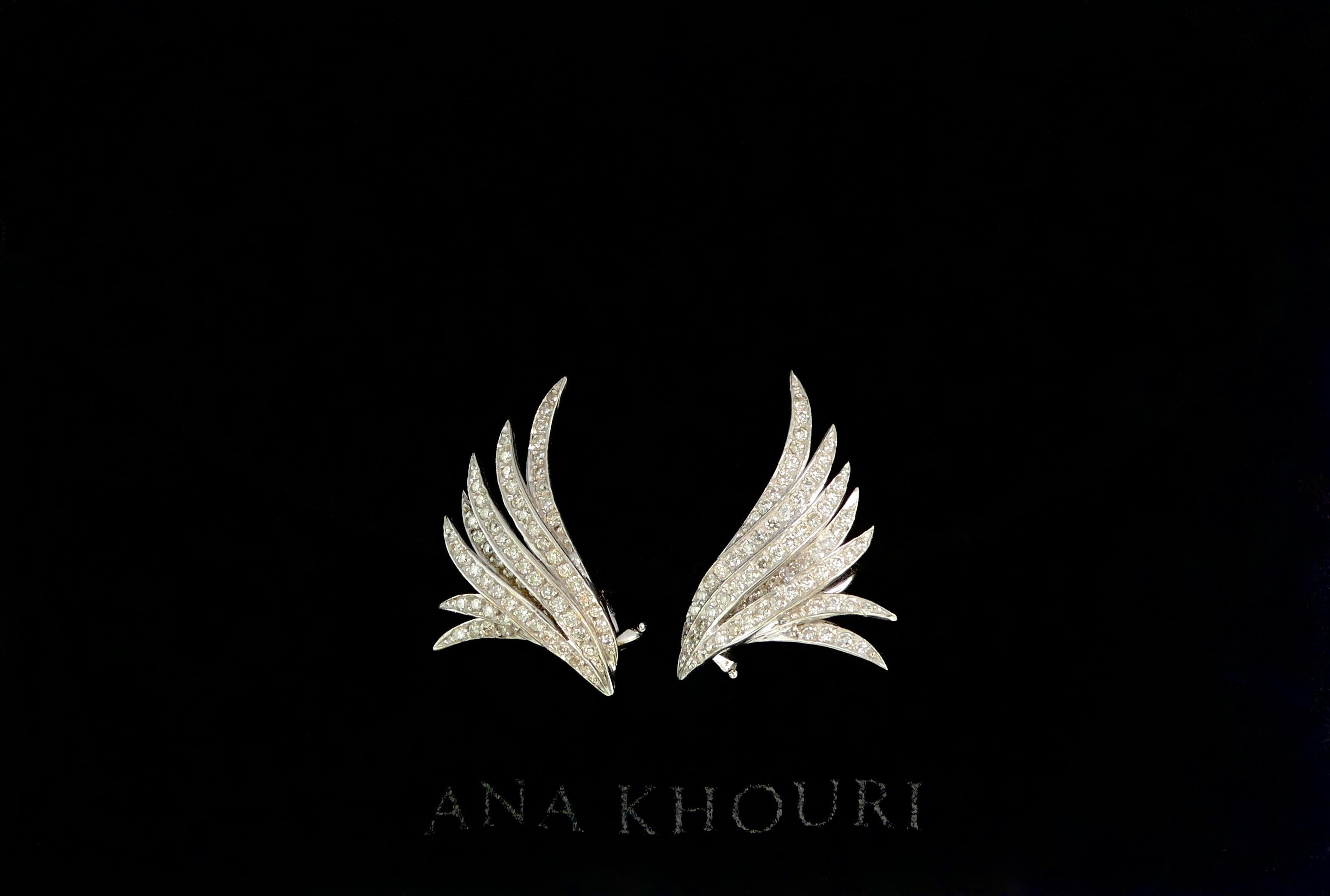 “Artist, Jeweller and Activist” is how Brazilian born Ana Khouri describes herself, and this message is embodied in every design. Her background as a painter and sculptor drives her down unexplored paths compared to other jewelers and her use of