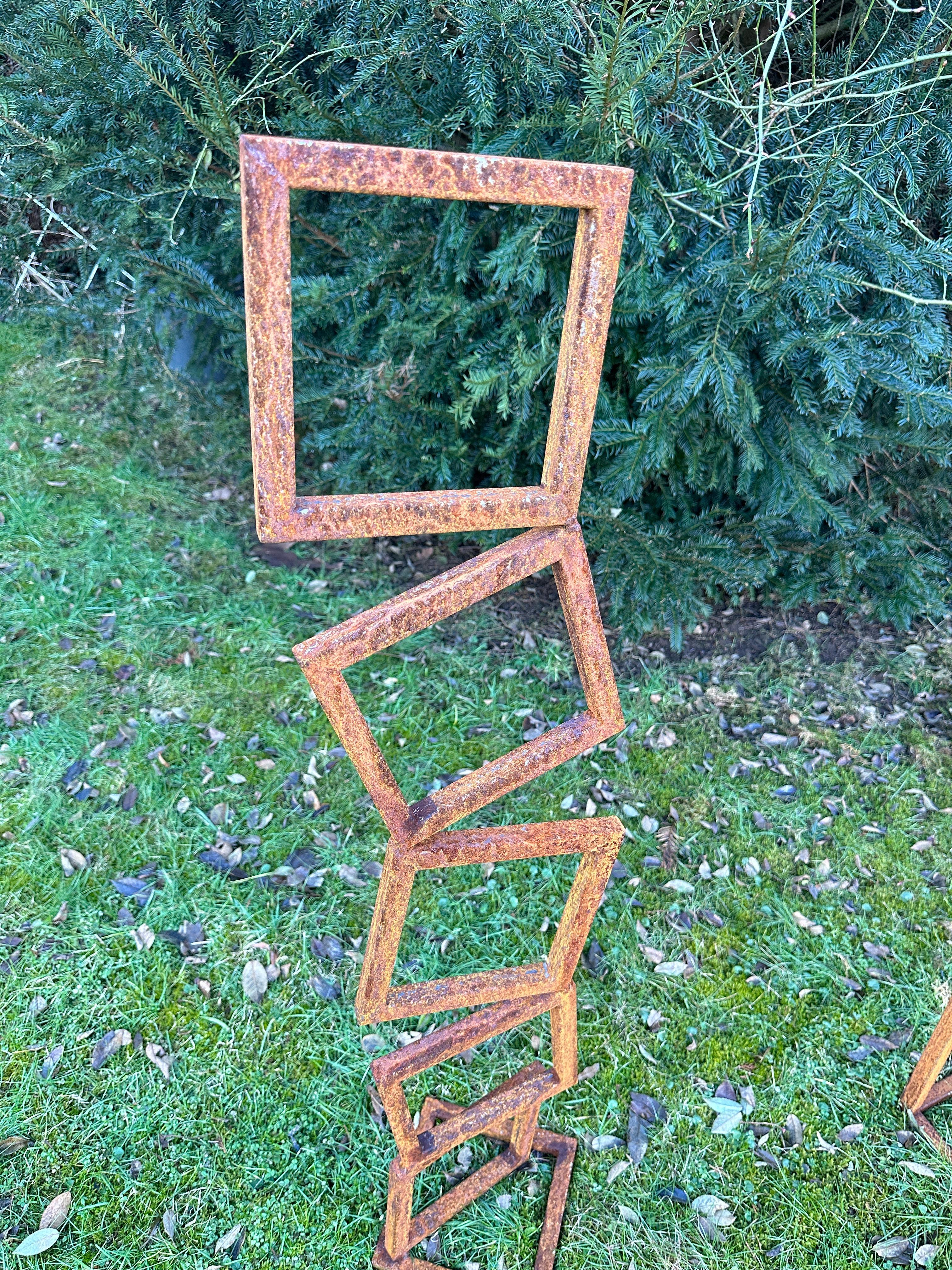 Jardín de interior o exterior Escultura abstracta de acero corten de Ana Barrios Mendoza - Sculpture de Ana Lucia B.M