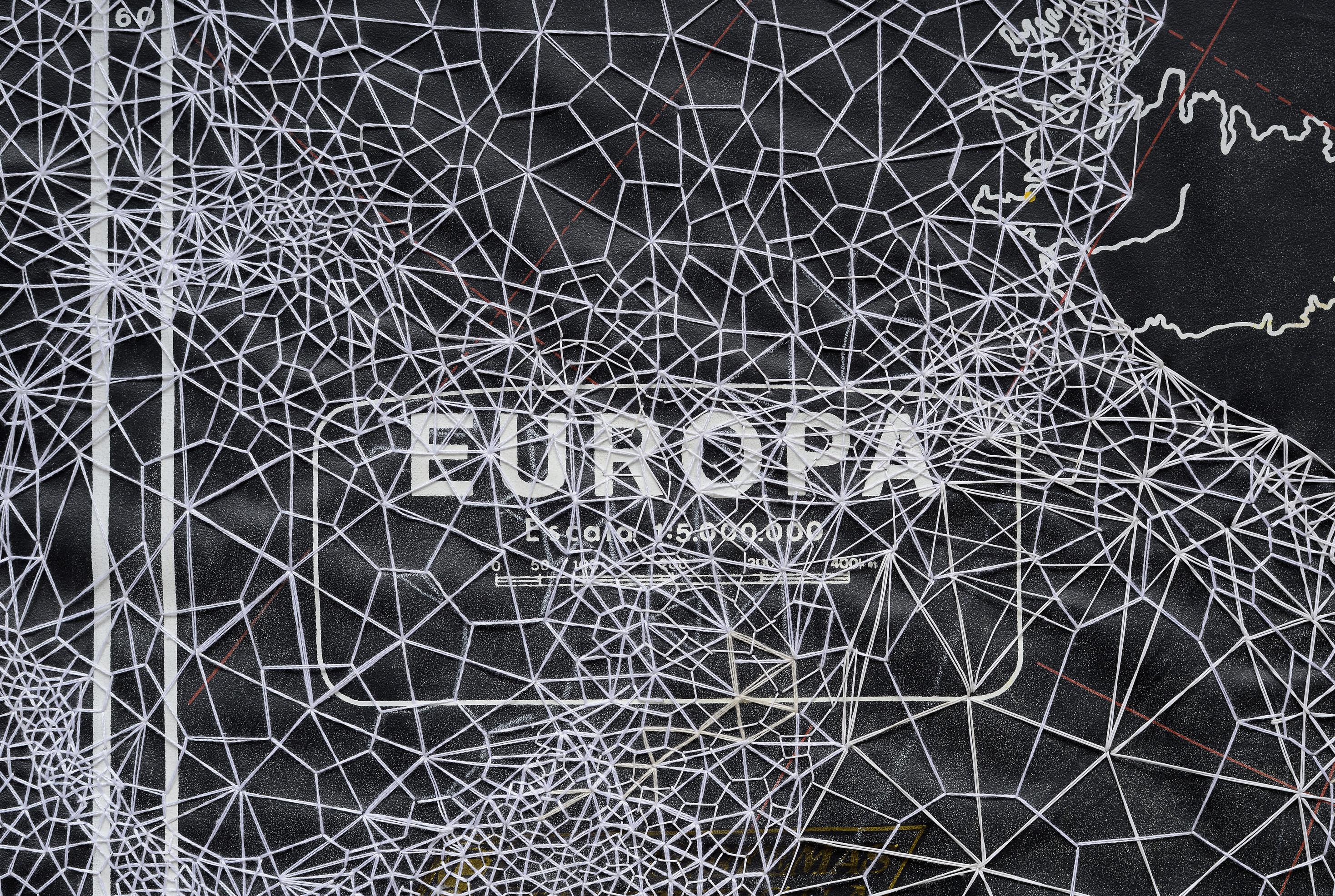 Planisferio, Trittico Europa e Asia, 2013. Dalla serie Cartographies in vendita 8