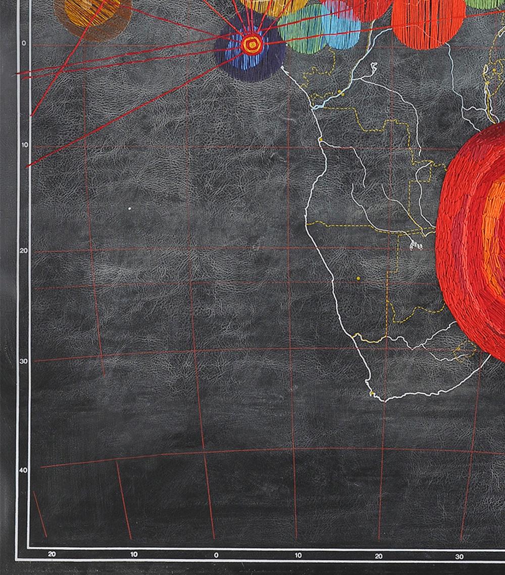 África. Bordado a mano en mapa. De la serie Cartografías en venta 1