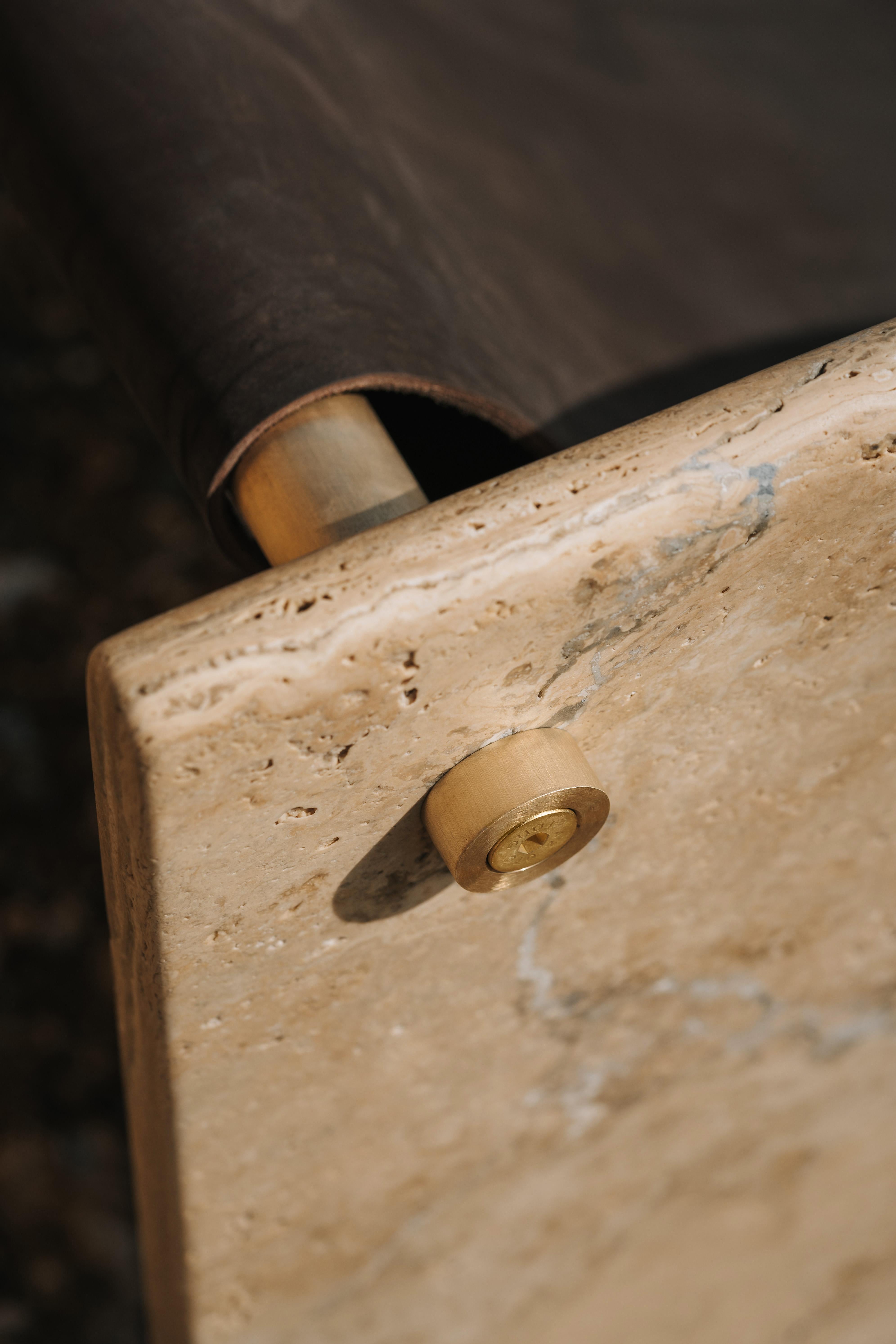 Italiano Sedia Ana Travertino Silver Marble di Serafini in vendita