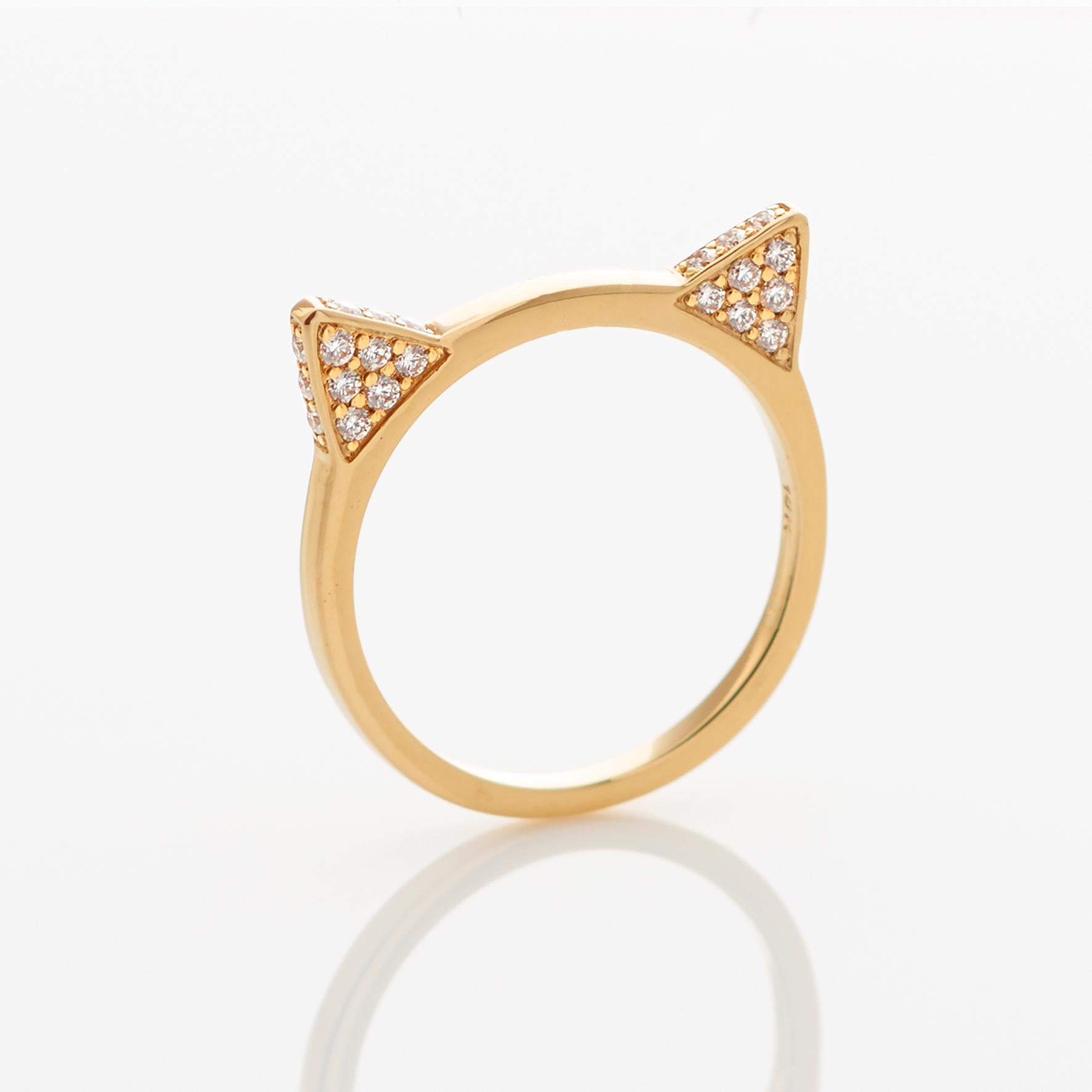 KITTY COLLECTION 

The modern simplicity of these pieces are suitable to be worn everyday, together with Kitty Ring or in combination with your other jewellery.

Available in 18 carat yellow, white and rose gold with diamonds, rubies and sapphires,
