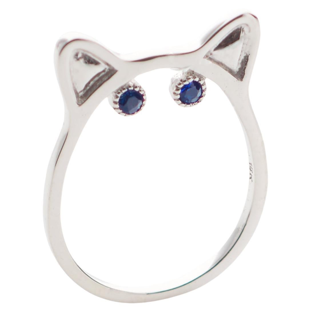 Anabela Chan, bague de joaillerie durable en or blanc KITTY saphir en vente