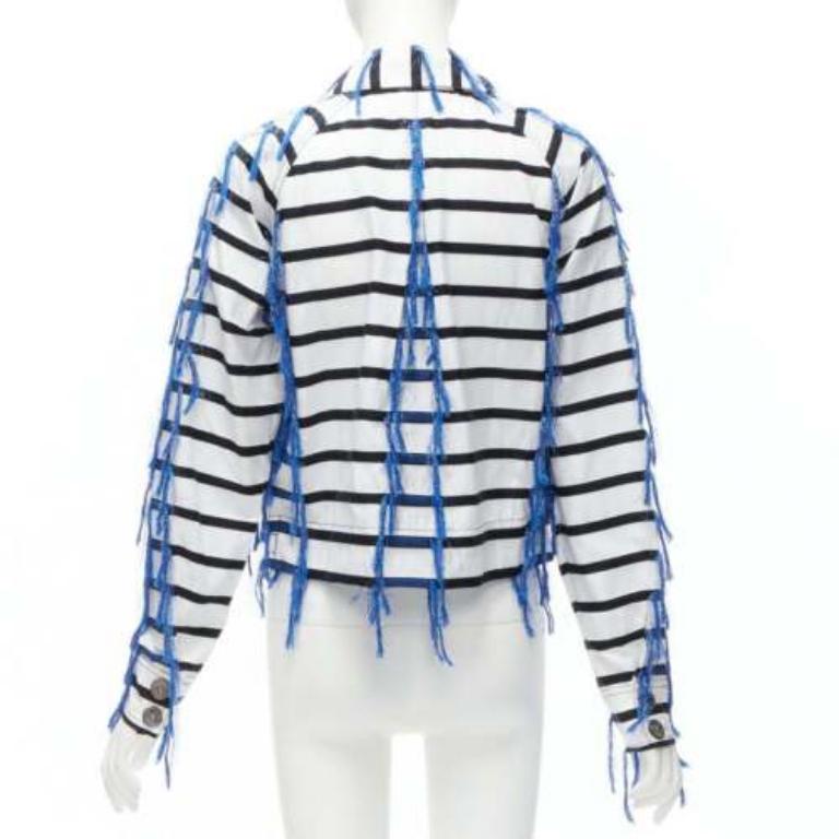 ANAIS JOURDEN giacca cropped raglan a righe blu bianche nere con nappe FR36 S in vendita 1