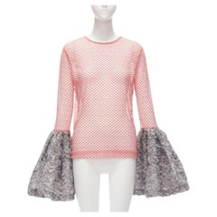 ANAIS JOURDEN top acampanado con puños de plumas de malla gris rojo blanco texturizado FR36 S